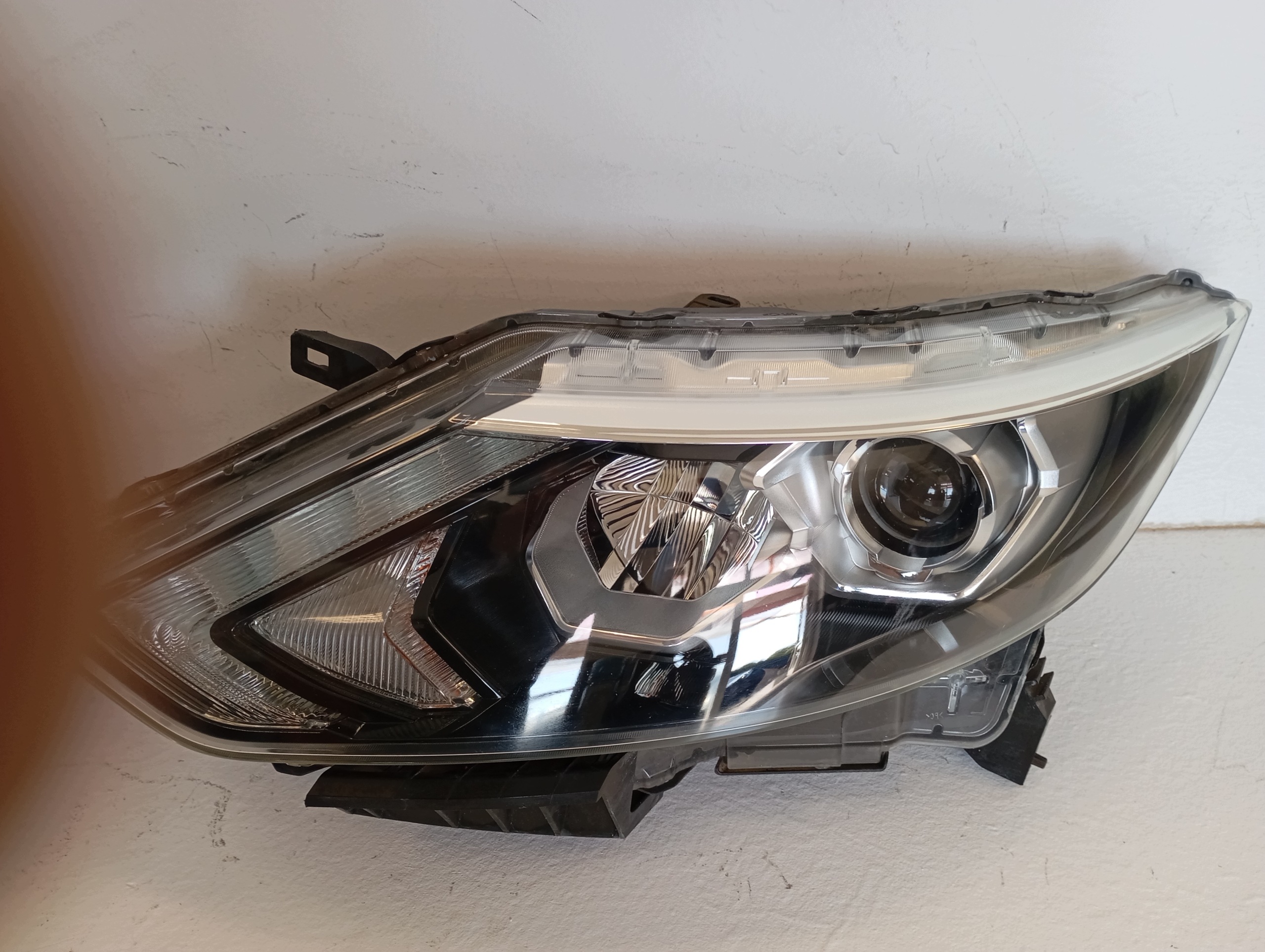 feu gauche FULL LED NISSAN QASHQAI III J12