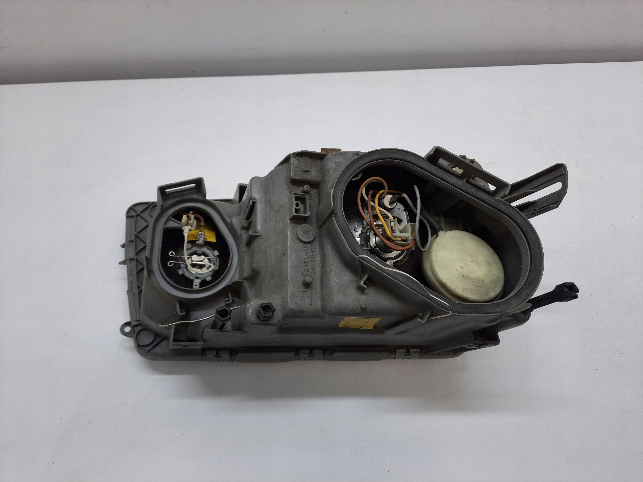 MERCEDES S-KLASA 2 II W126 79- light REFLEKTOR left front original EUROPA