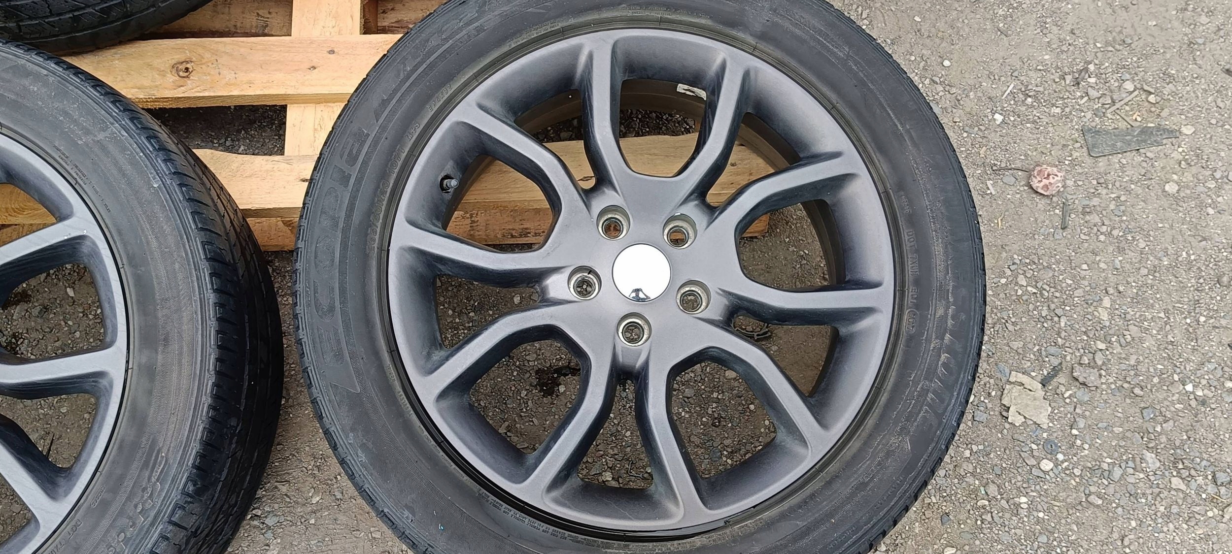 disc discs wheels 20" x 8J 56.4MM 265/50/R20 Dodge Durango 2014