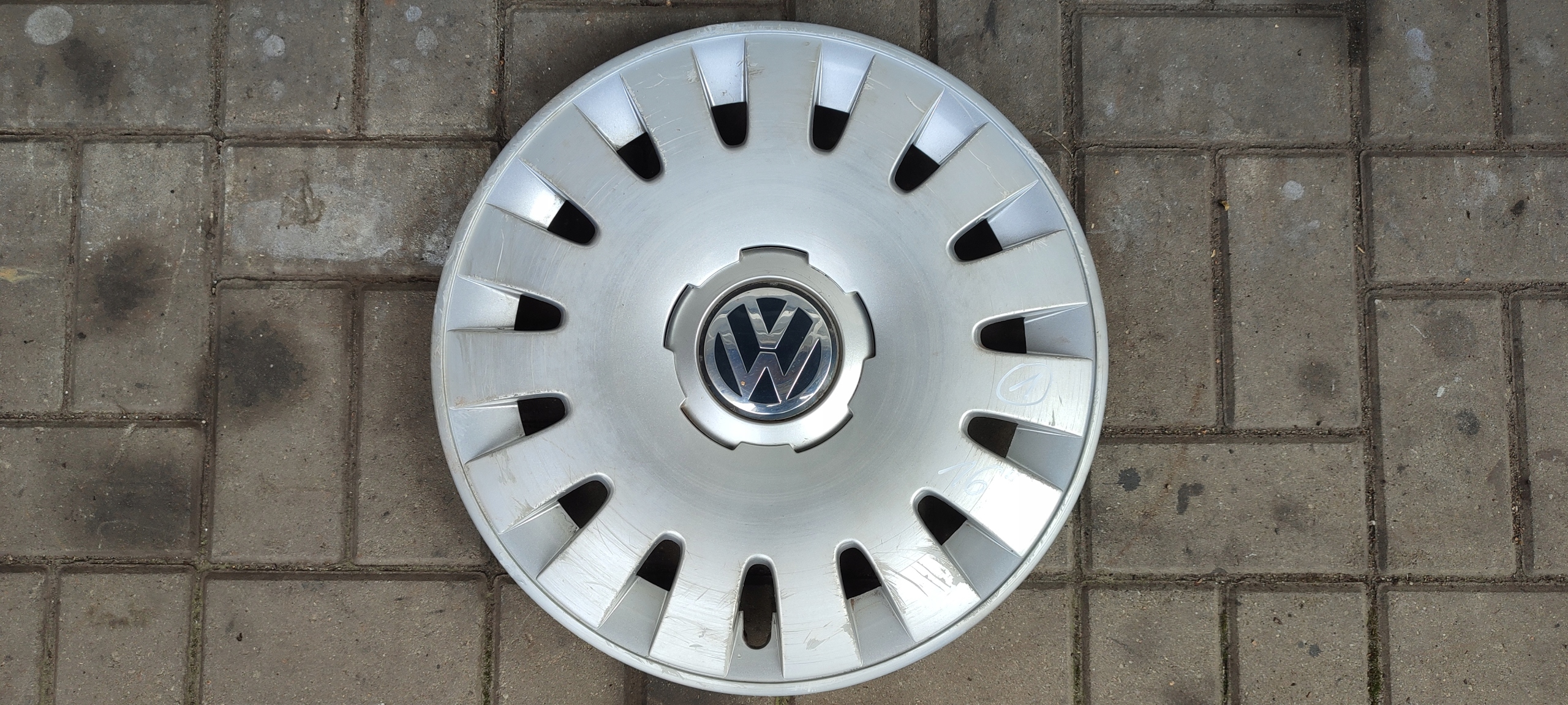 Radklppen Radkappe VW 16" cali 7M0601147E