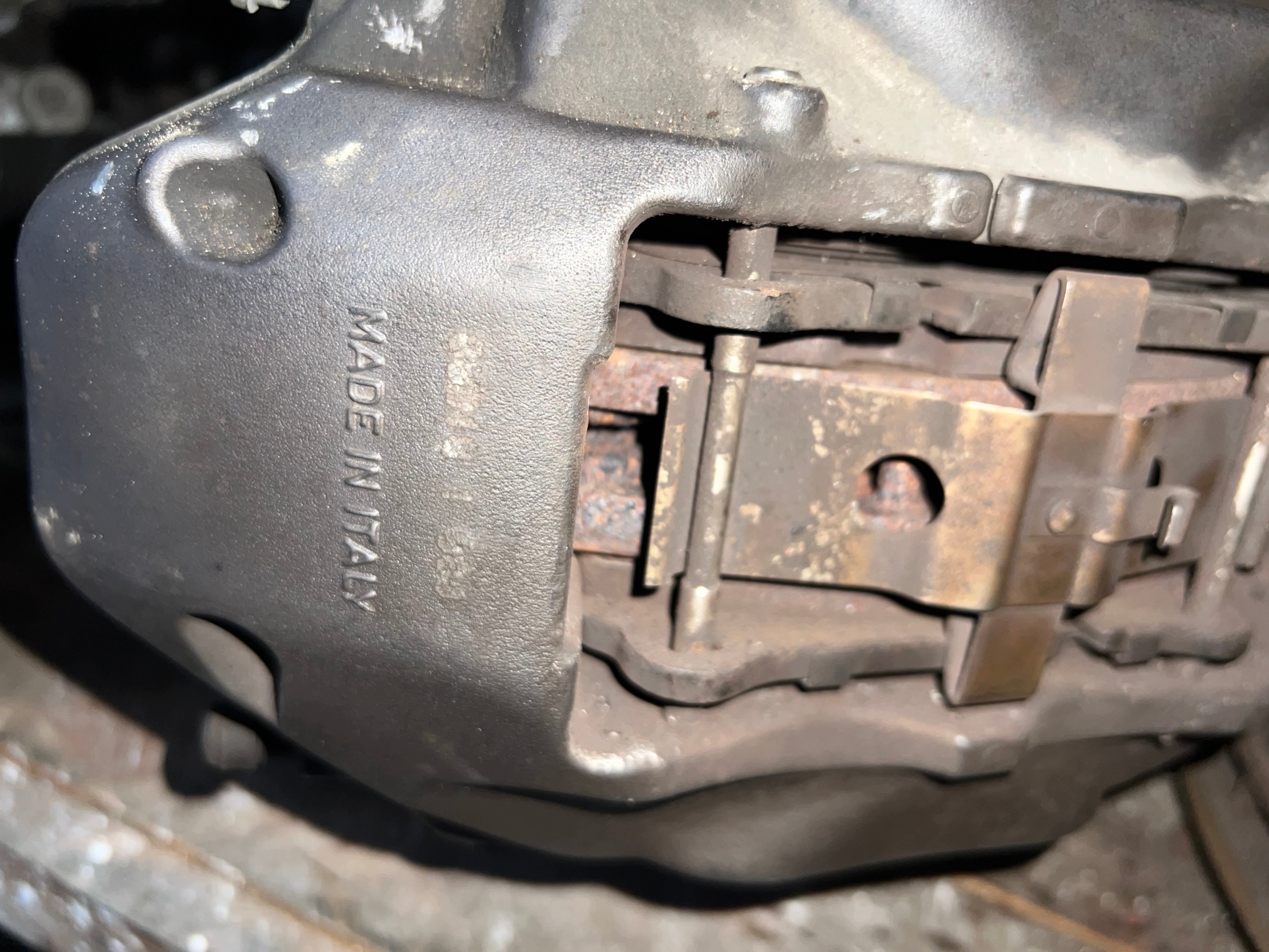 VW TOUAREG and 7L calipers BREMBO front + rear part + discs 330MM 209236062A