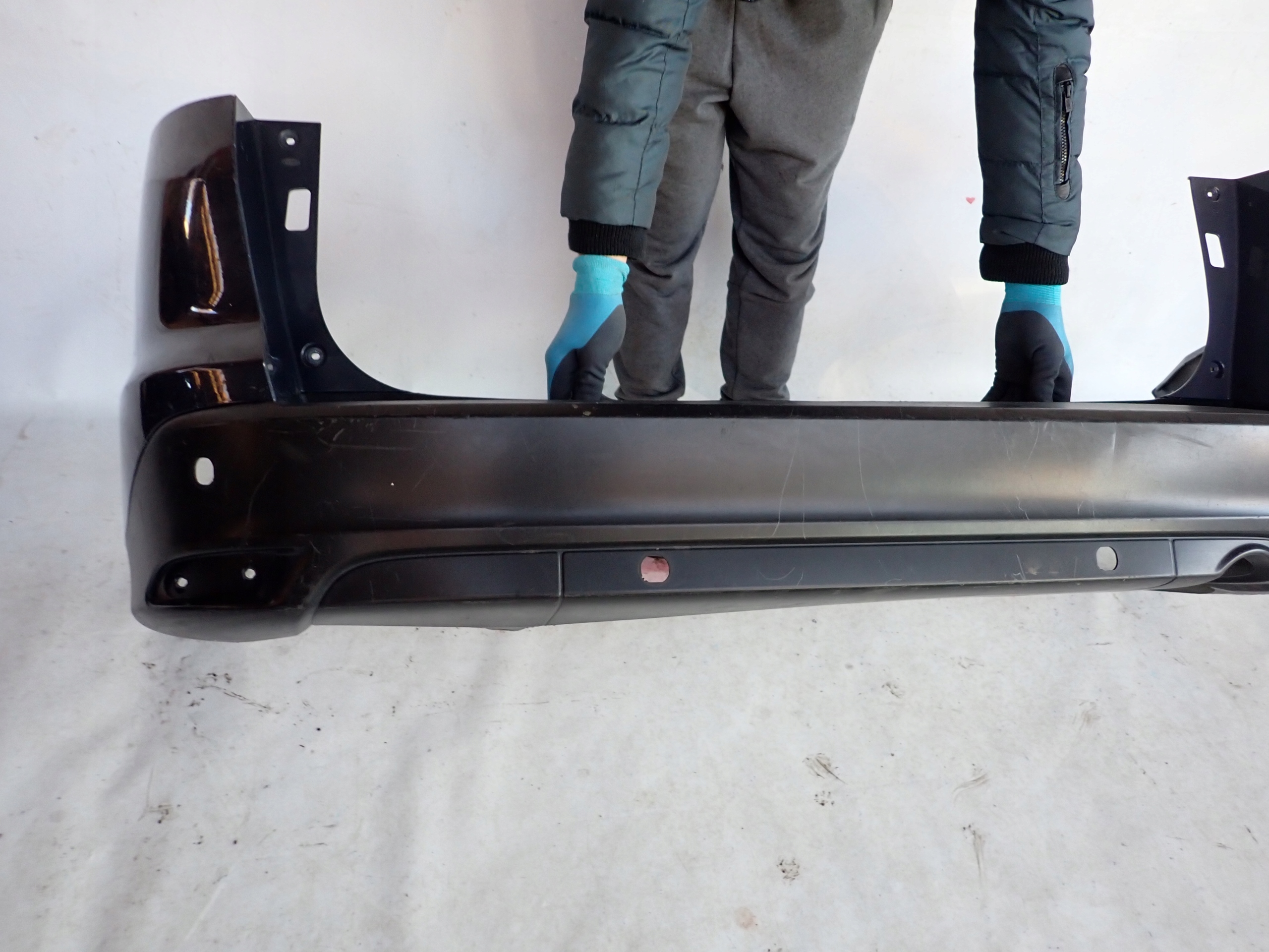 FORD FOCUS MK3 11-18 KOMBI bumper rear part rear 4PDC