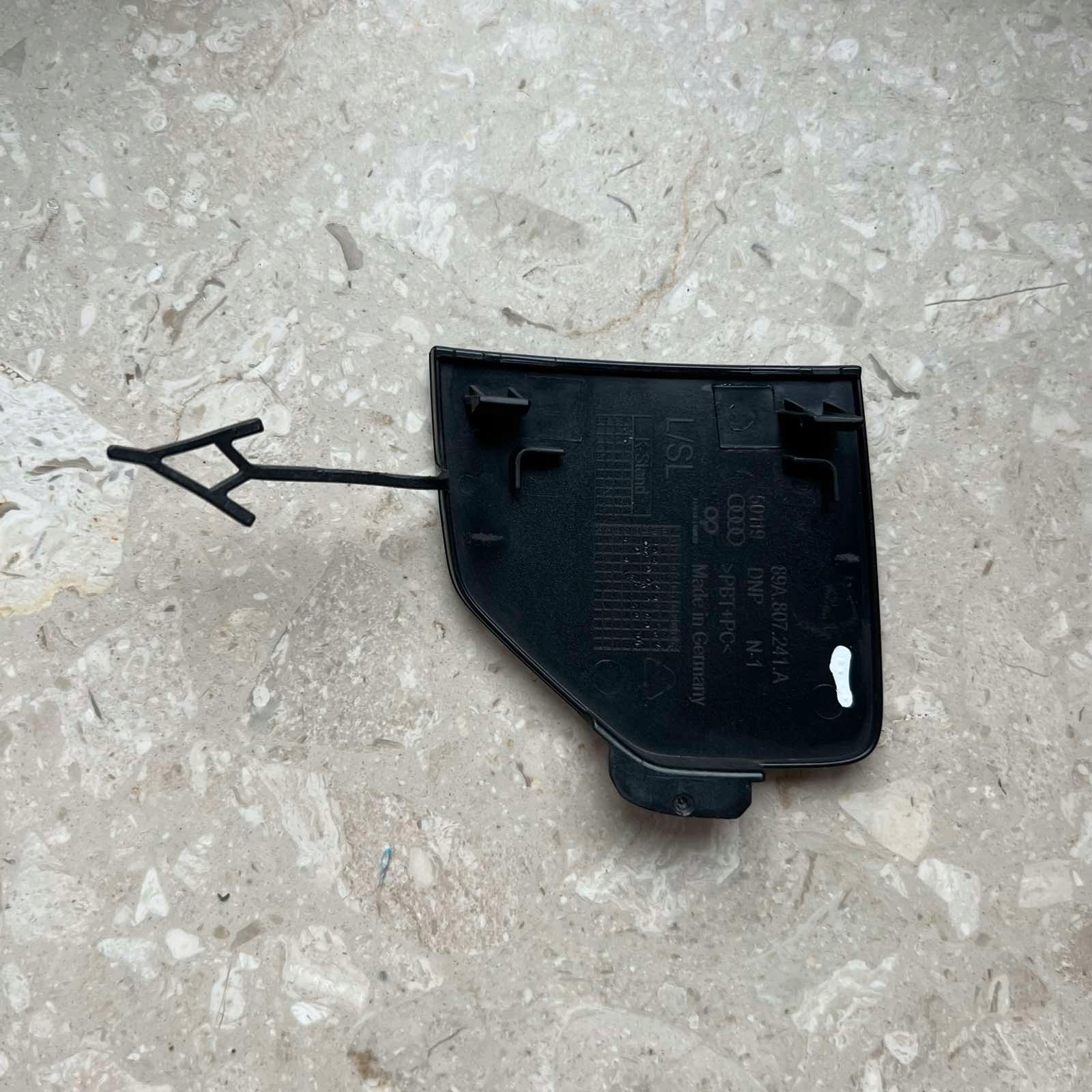 AUDI Q4 E-TRON 2021-> towing hook cap of a bumper front 89A807241A