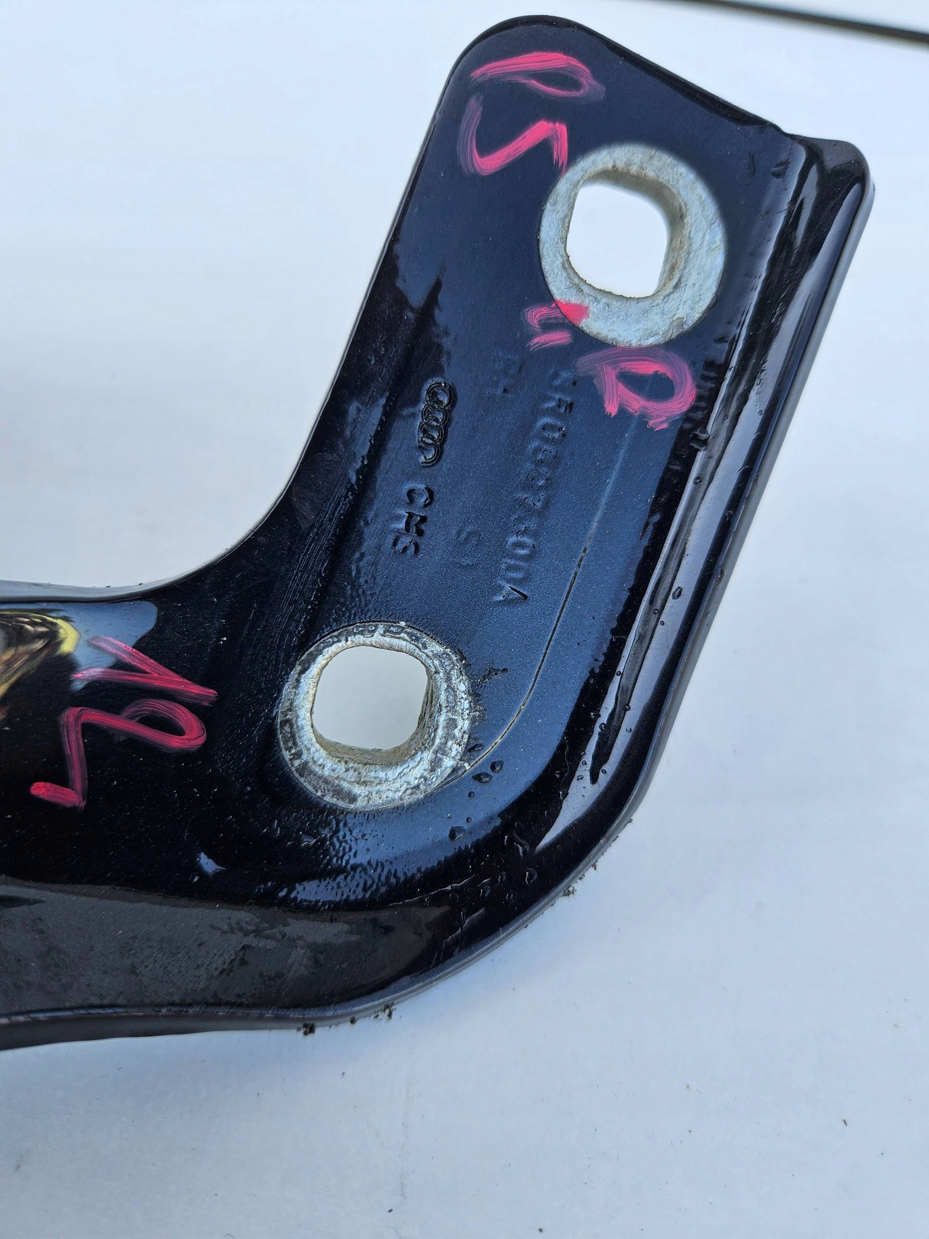 Audi Q5 8R0 hinge bonnet boot left rear part