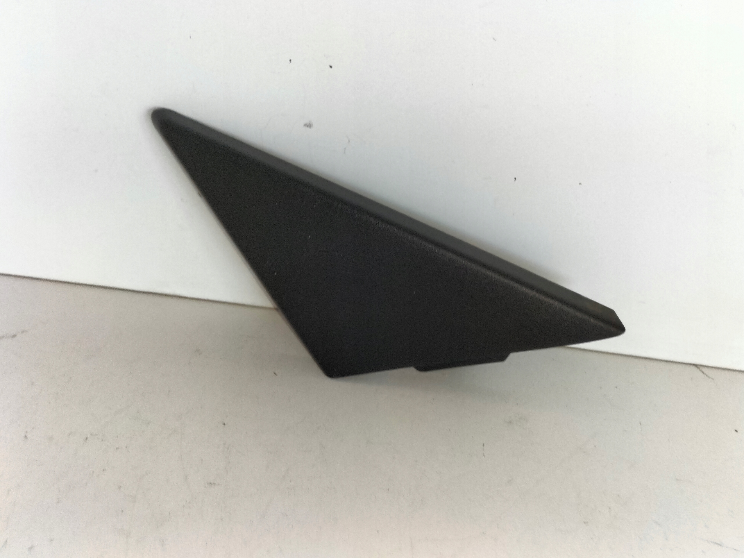 Trojkat door spoiler right AUDI TT 8S 14