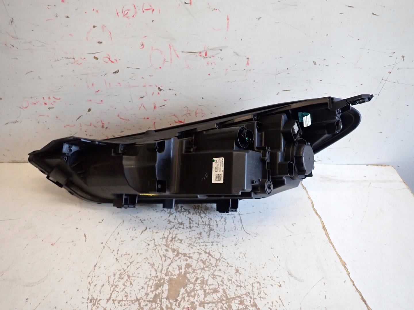 light right HYUNDAI TUCSON III LIFT 18- FULL LED