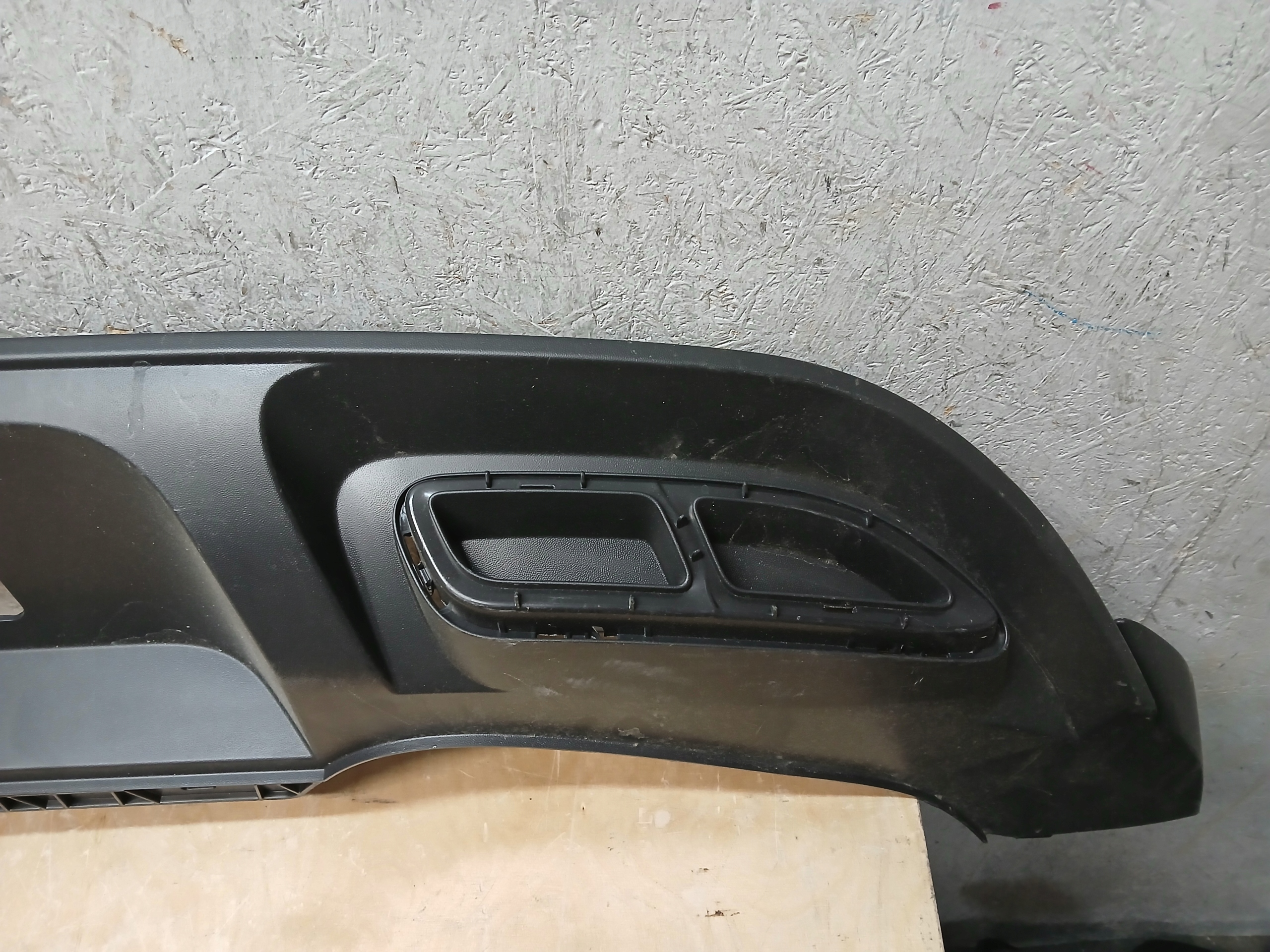 bumper rear part accessories diffuser VW T-ROC T ROC R LINE LIFT 2GA807568J