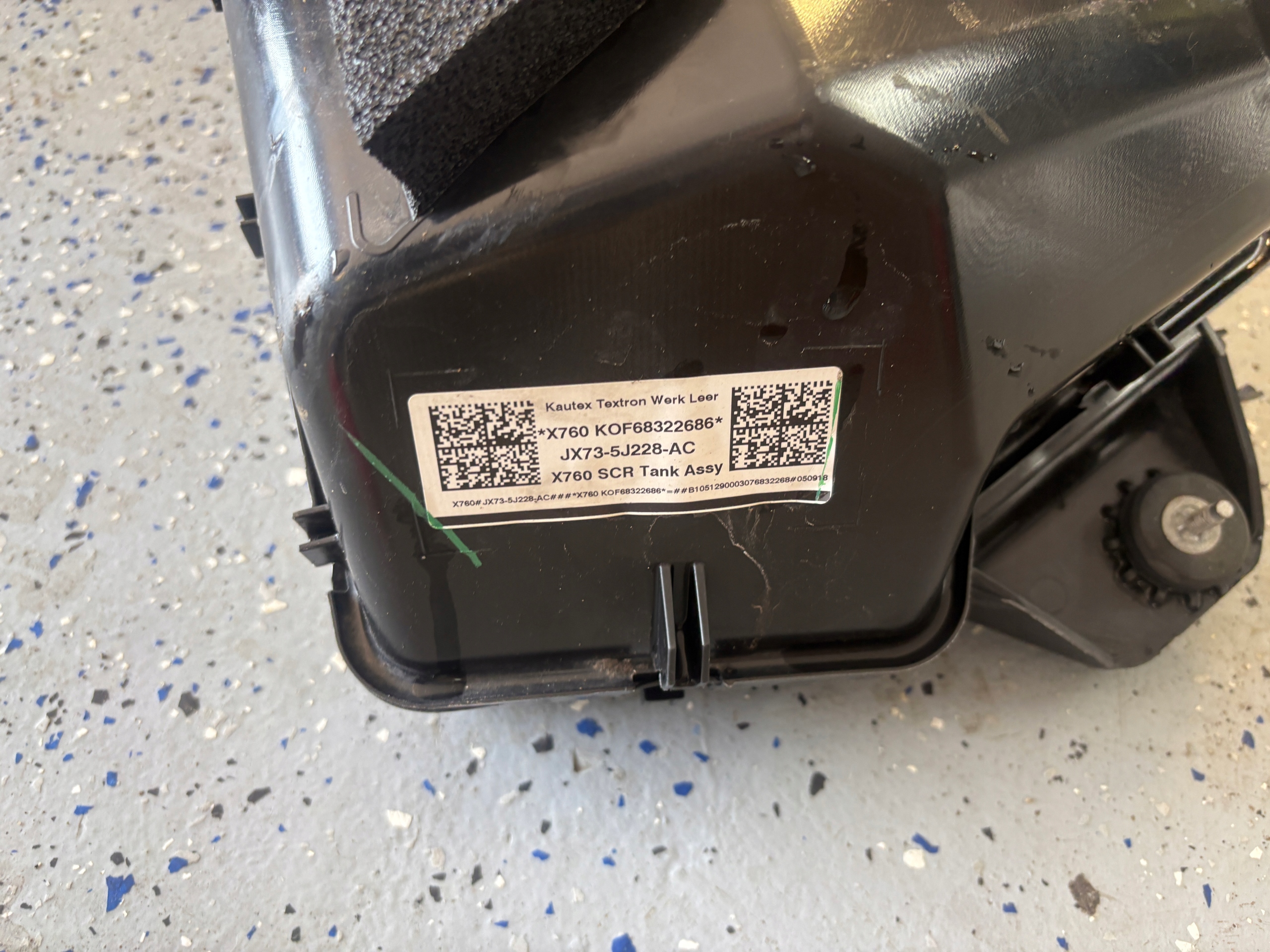 JAGUAR XE serbatoio Pompa ADBLUE JX73-5J228-AC