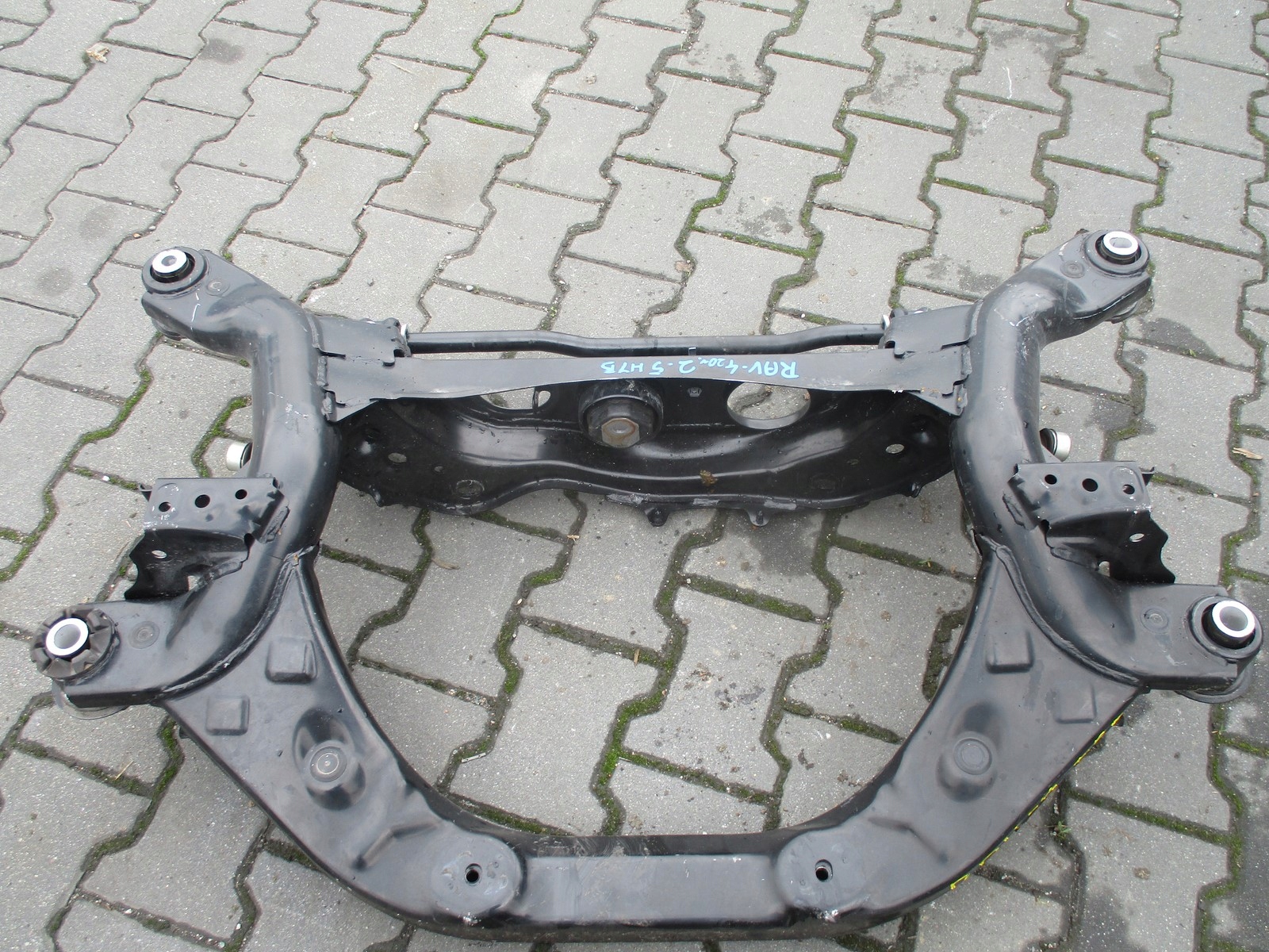 axle beam subframe axle beam rear part TOYOTA RAV 4 V 4X4