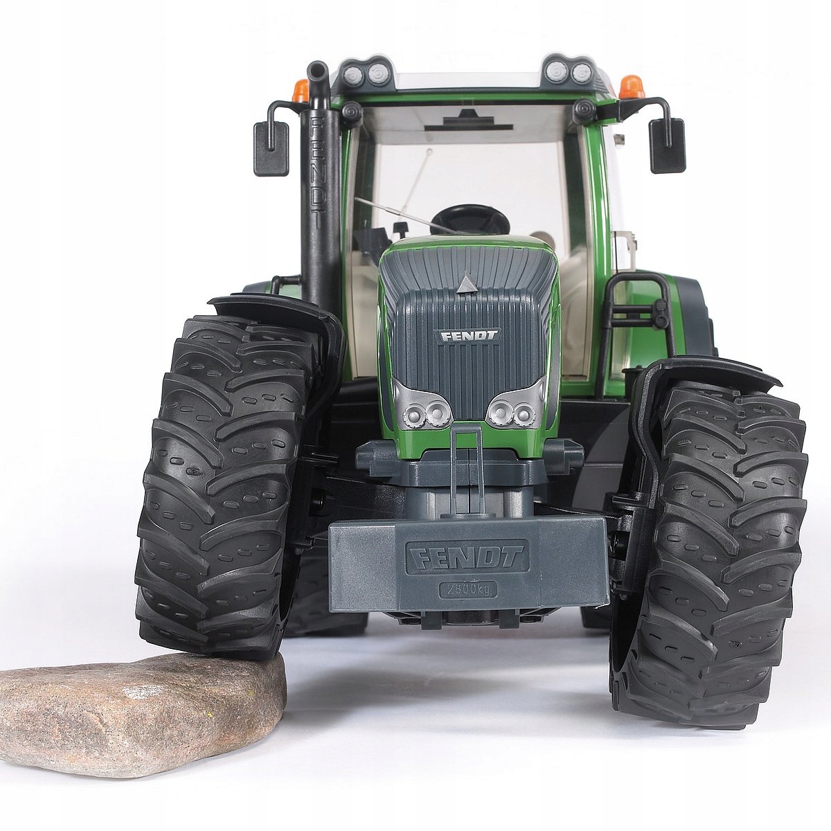 CIĄGNIK FENDT 936 VARIO BRUDER 03040 Marka Bruder