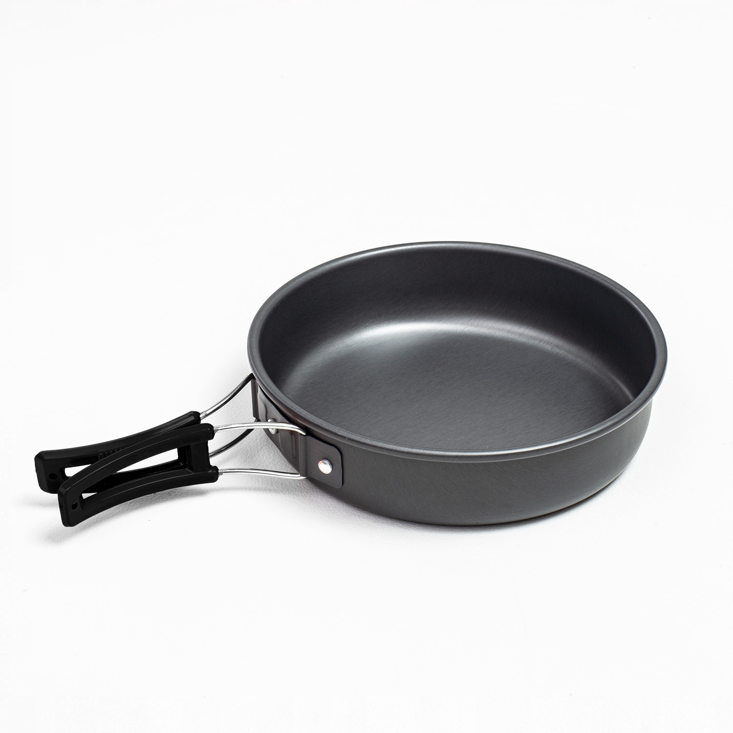 NACZYNIA TURYSTYCZNE ZESTAW GARNKÓW KOMPLET NACZYŃ KEMPINGOWYCH POD NAMIOT Elementy zestawu czajnik garnek patelnia