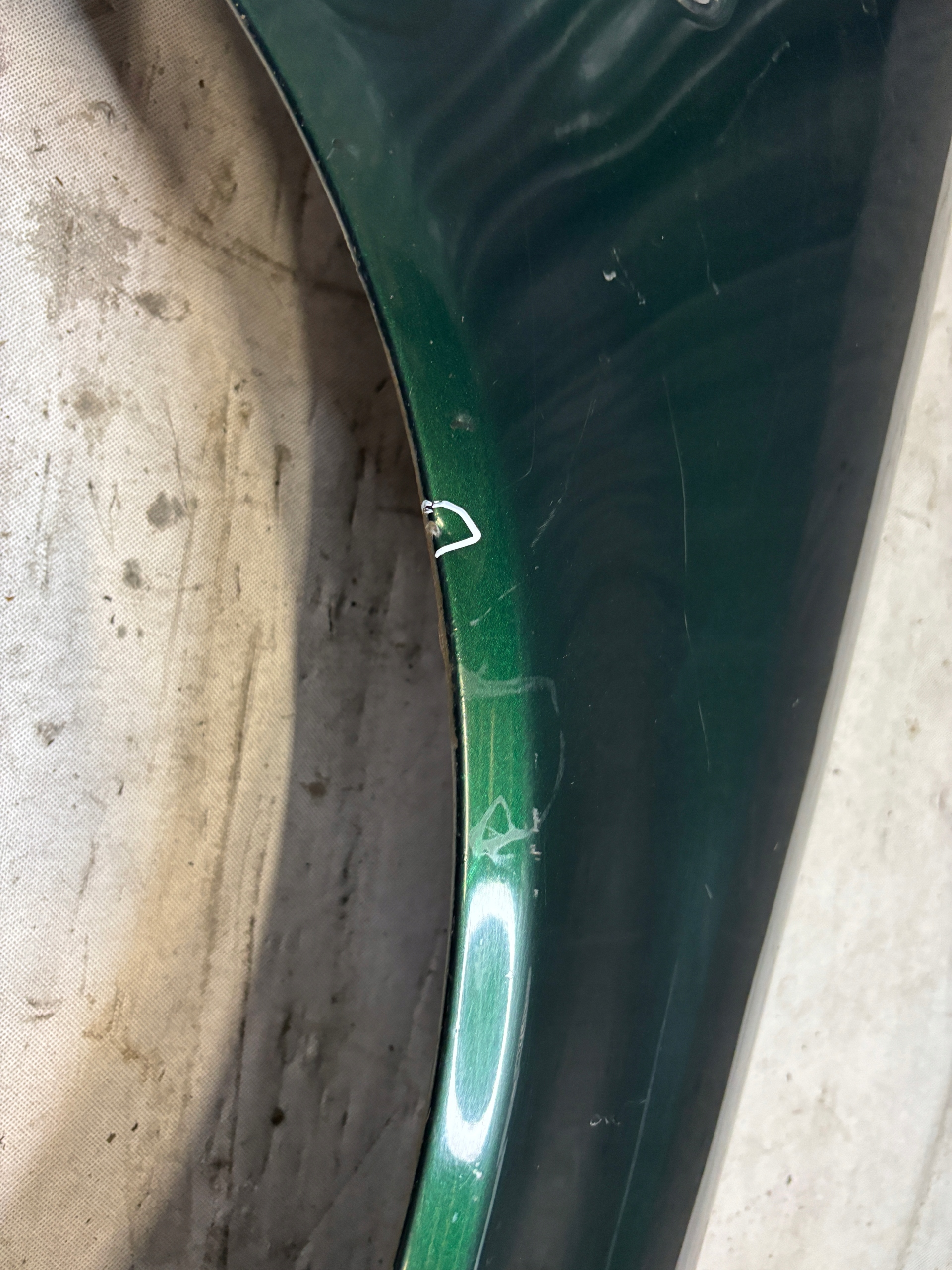 fender right front Audi A6 C5 k: LZ6M