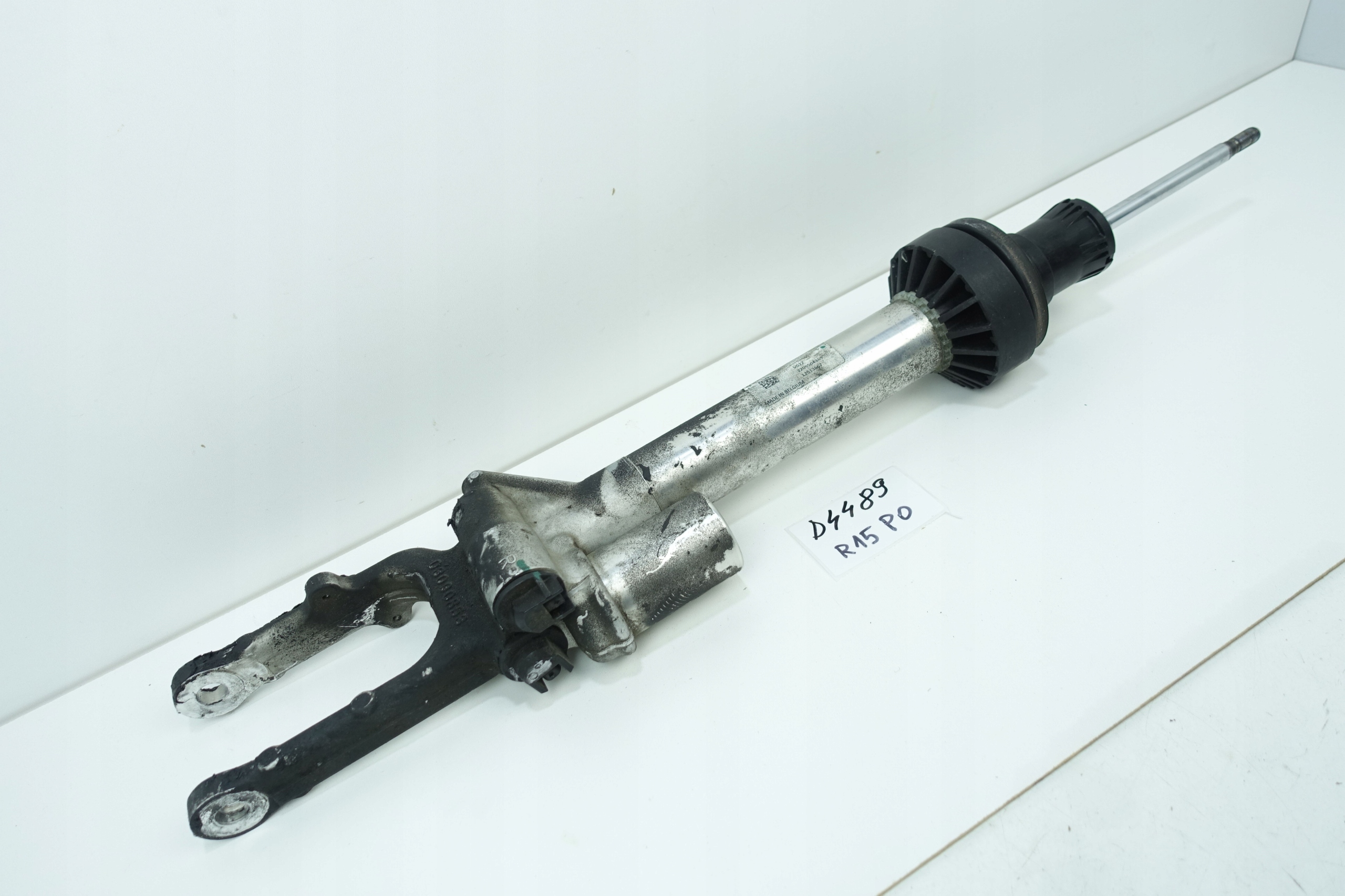 shock absorber left front MERCEDES G W463 A4633205201