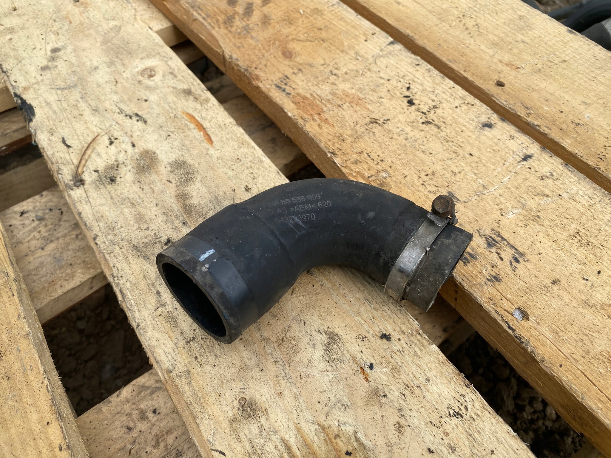 pipe air OPEL 1.3 CDTI 90KM Z13DTH 55556009