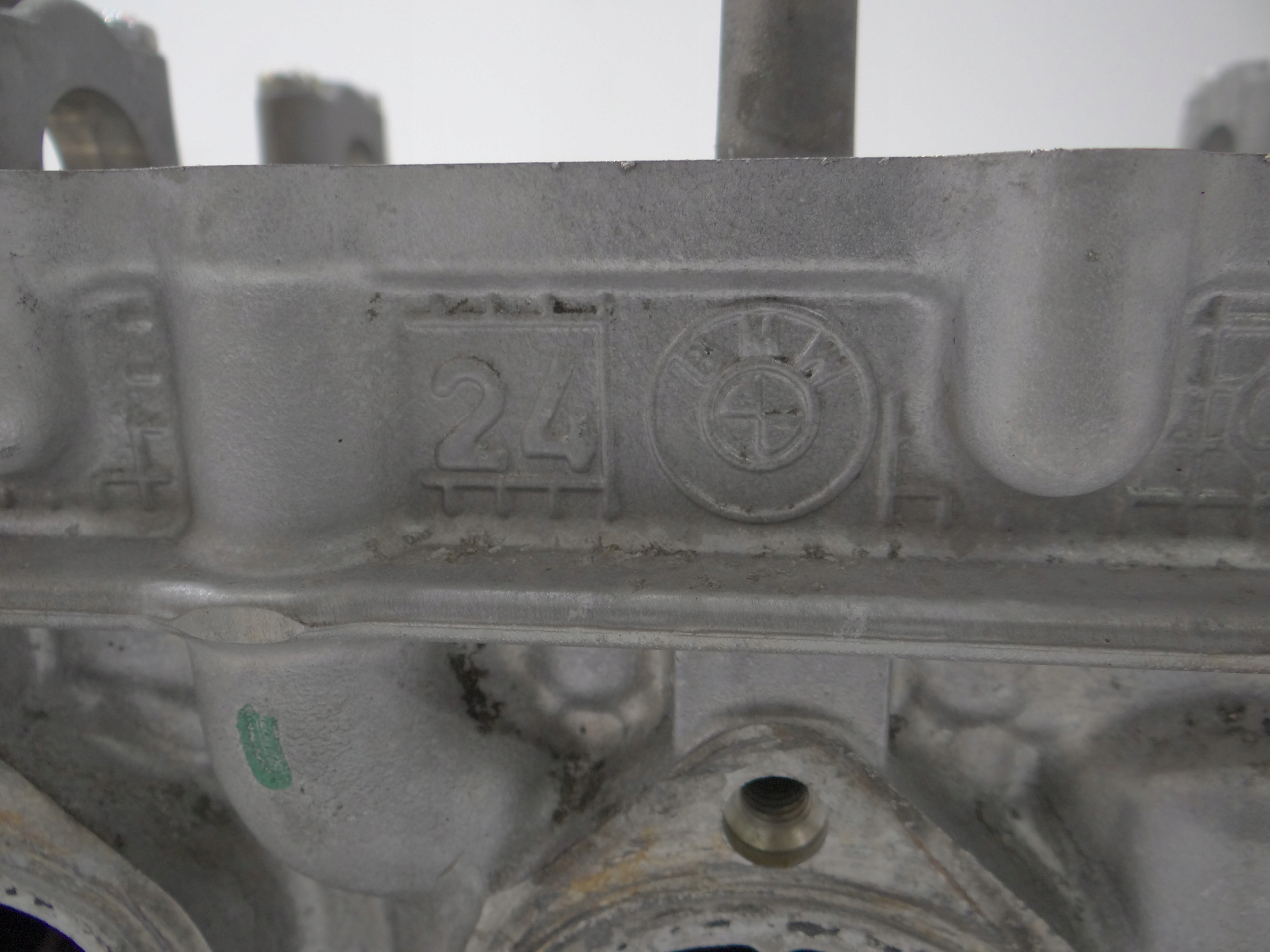 TESTATA BMW X3 E83 OE 7785876