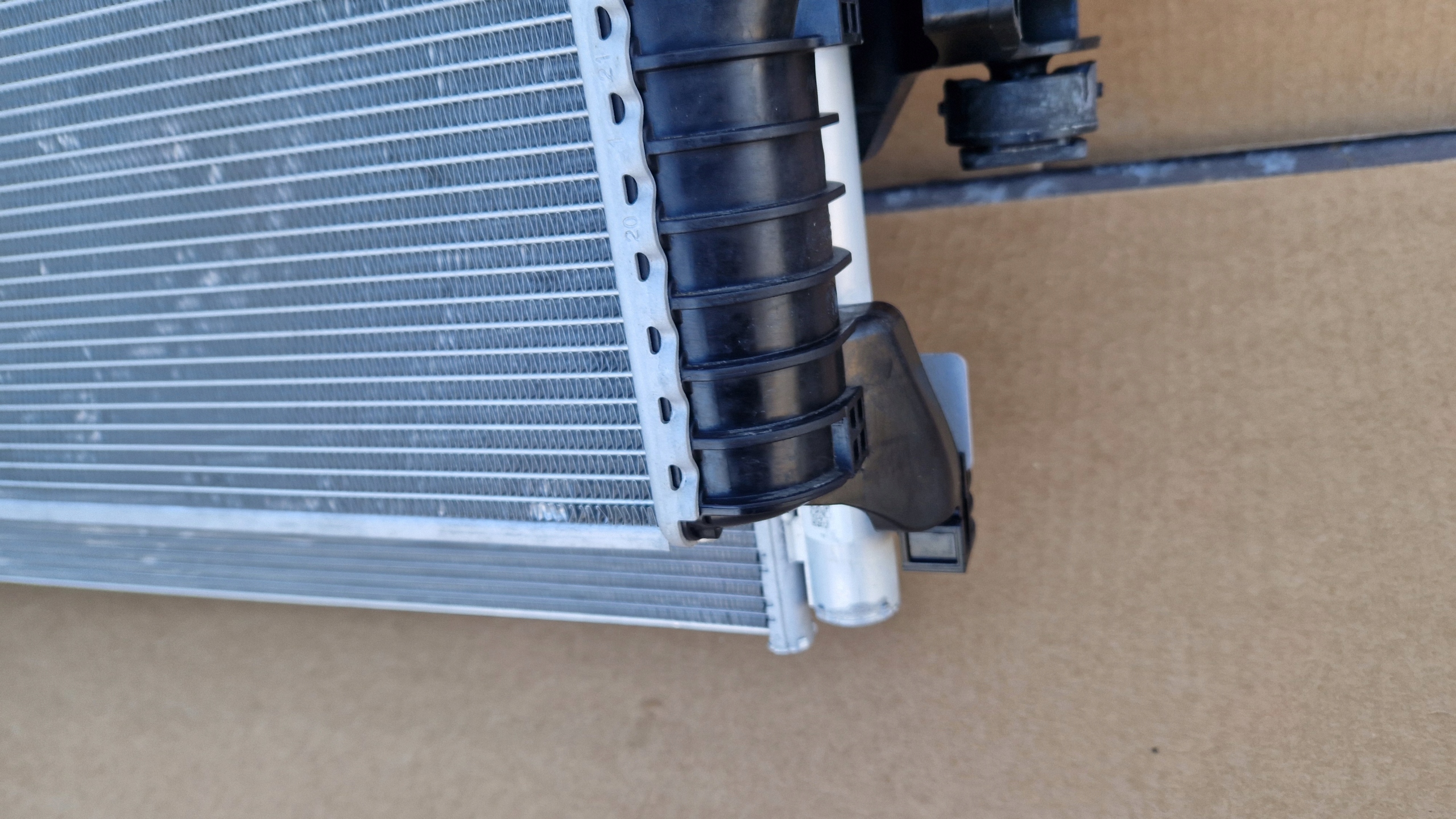 hüttök ventilátor VW T6.1 MULTIVAN 2.0 TDI 2019- JAK új KOMPLET