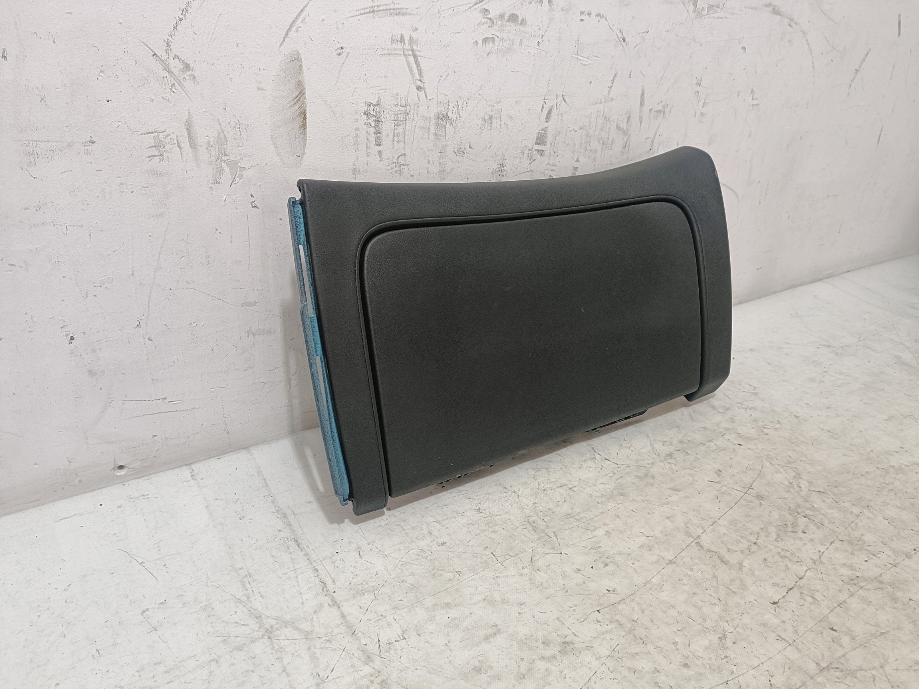CADILLAC ESCALADE IV 2015 - Handschuhfach des Beifahrers 23105162