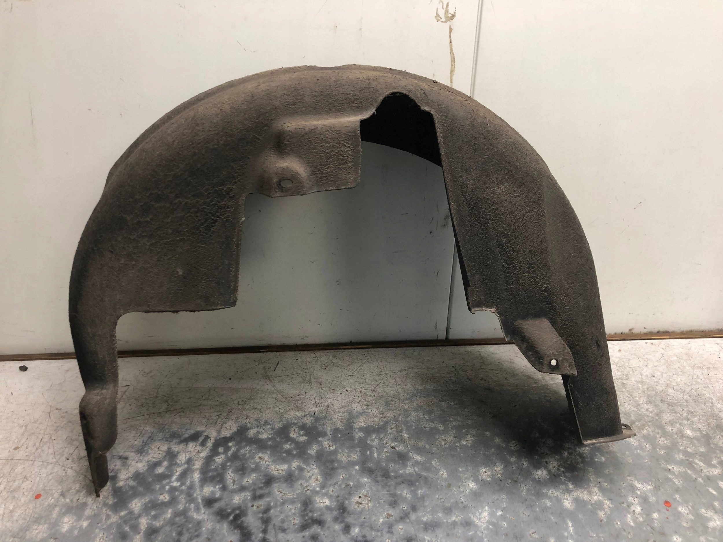 mudguard right rear part VW PASSAT B8 KOMBI 3G0810972G