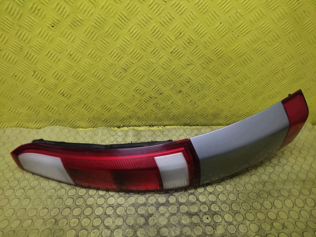 OPEL MERIVA A light right rear part 93294346