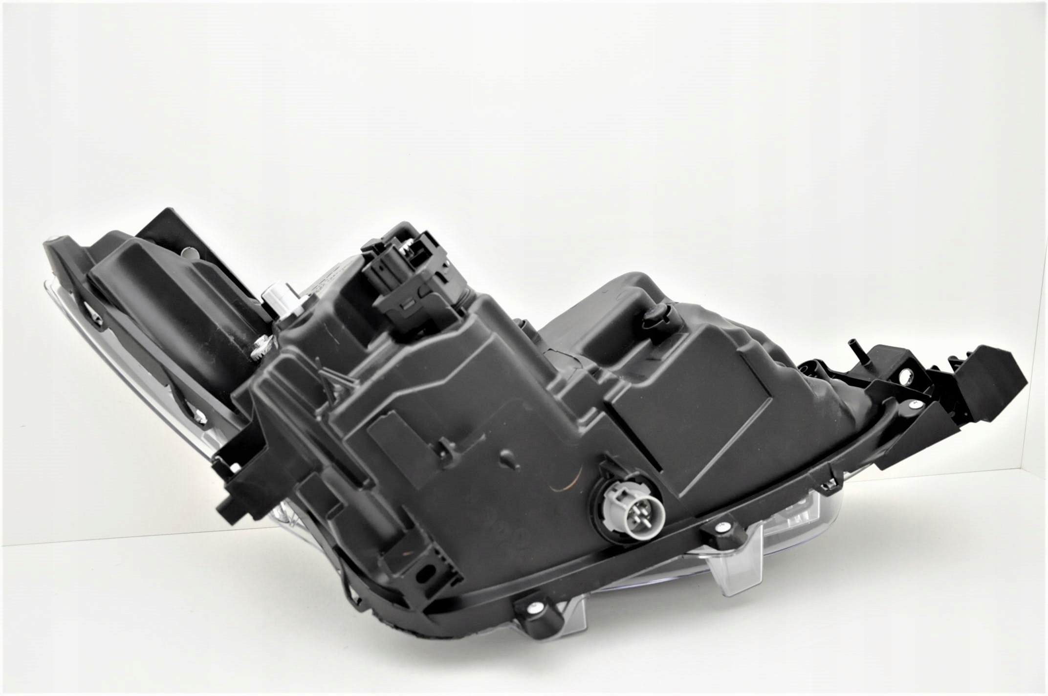 MAZDA 3 OD 2017- REFLEKTORY KPL NOWE FULL LED Regulacja wysokości elektryczna