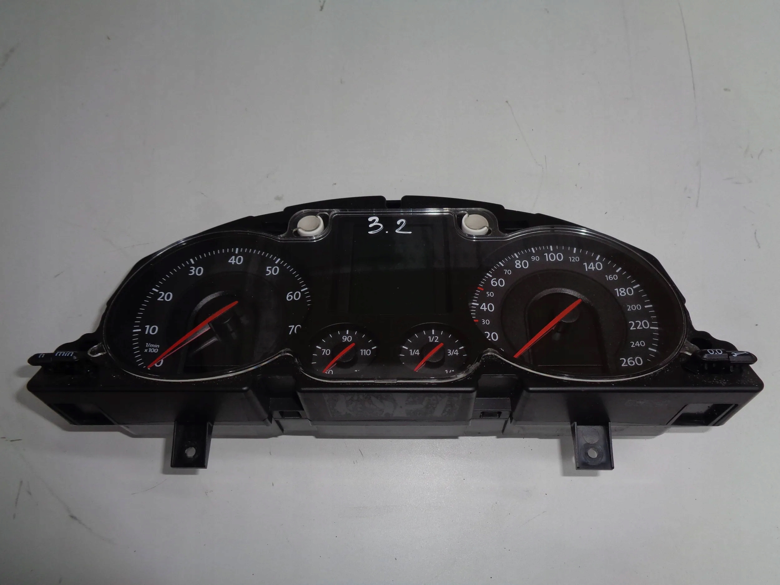 VW PASSAT B6 3.2 V6 dials dials