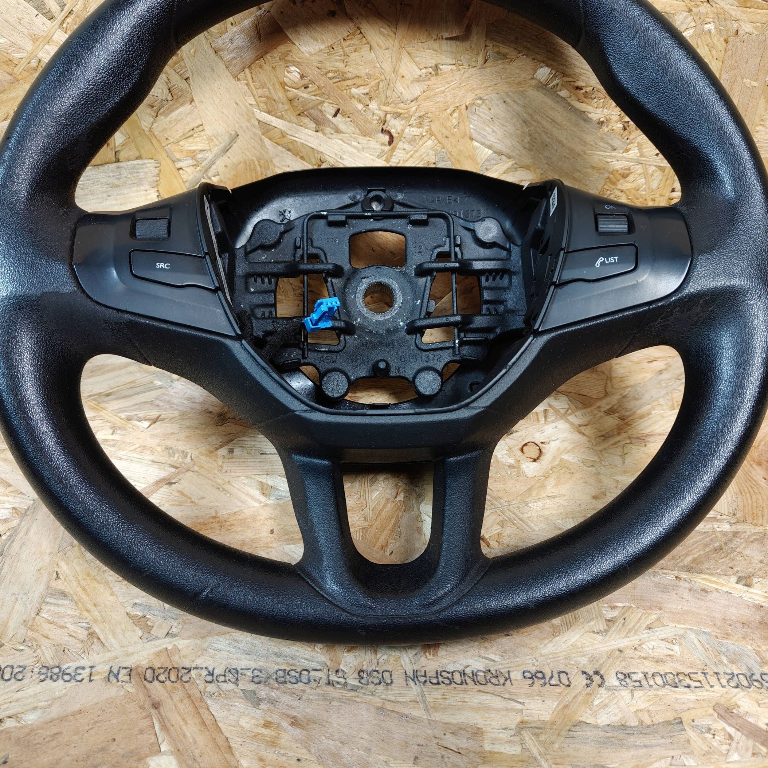 volante Peugeot 208 e 96750123ZD