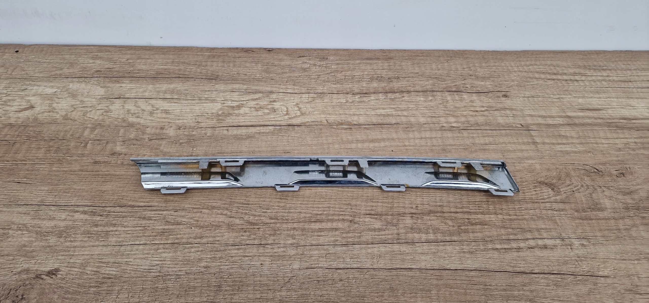 VW TIGUAN II left moulding CHROM grille original