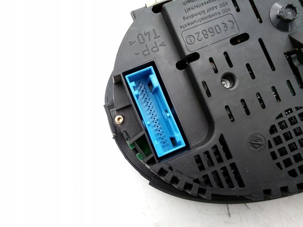 Audi A2 1.4 TDI dials dials predkosciomierz 8Z0920900T