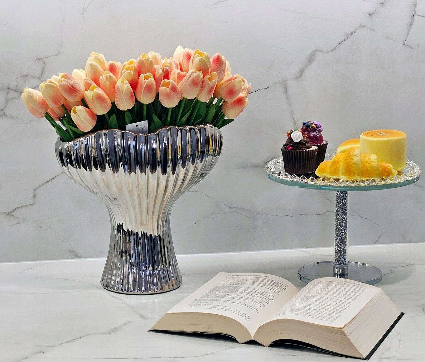 PATERA SZKLANA NA CIASTA OWOCE ⌀ 30 cm LUSTRZANA Marka Madex