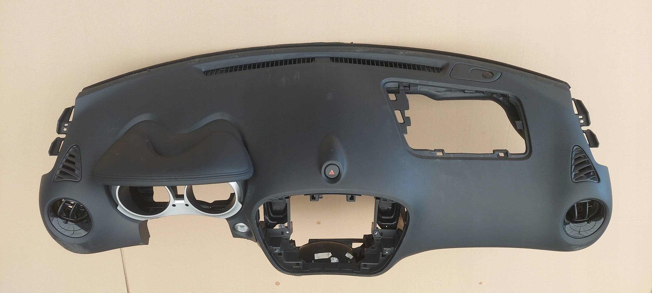 dashboard console NISSAN JUKE F15 LIFT 14-19