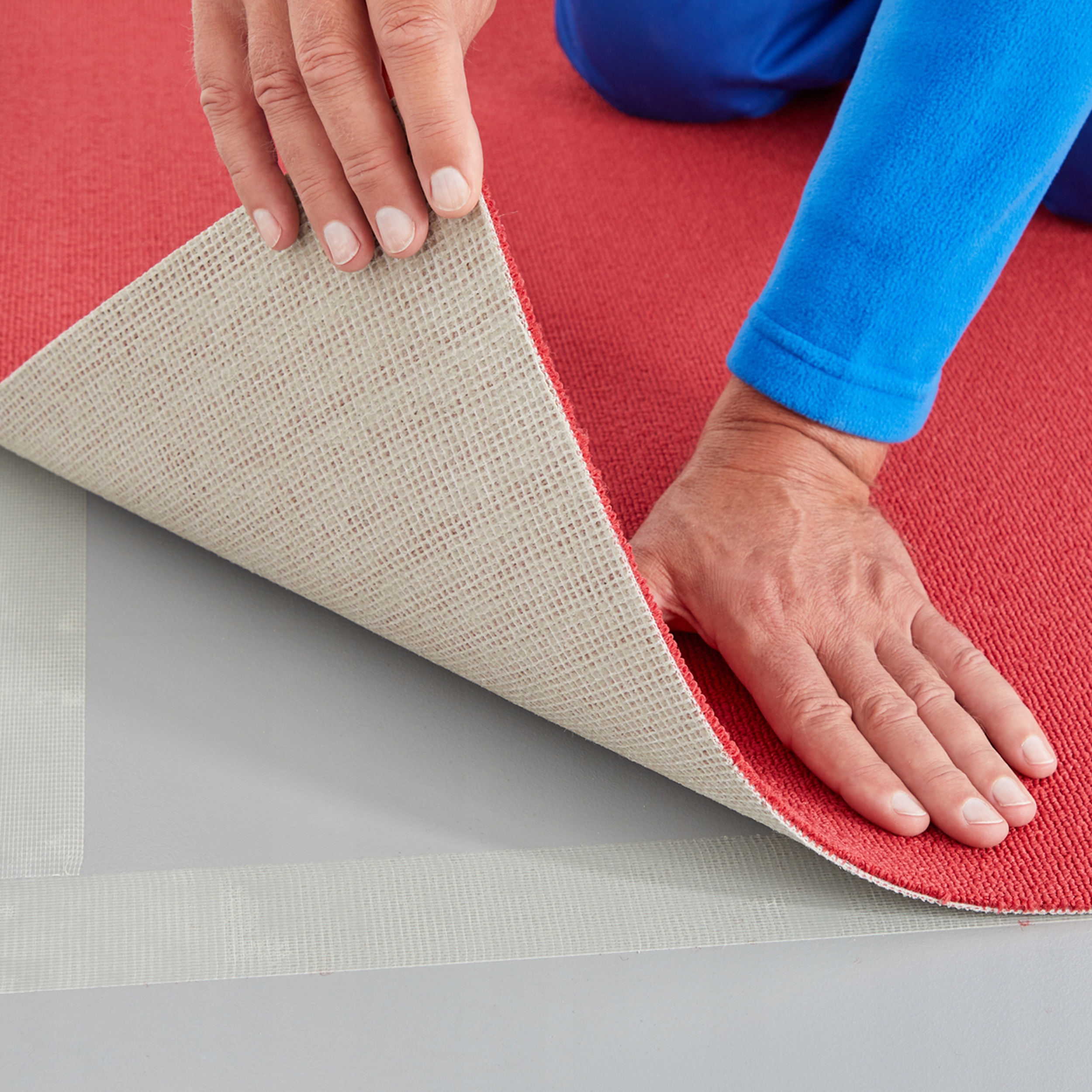 Taśma do wykładzin BARDZO MOCNA - 50mm X 25m -TESA Kod producenta 04944-00001-11