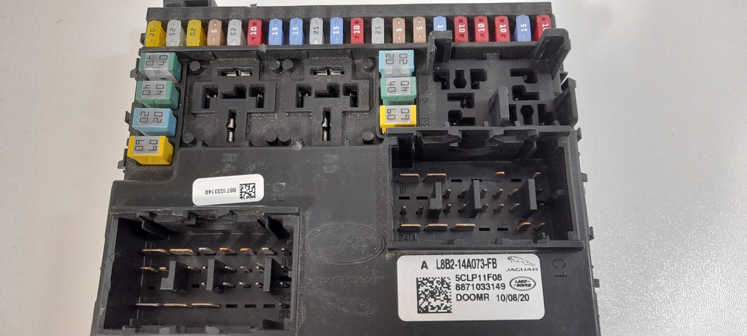 Land Rover Defender L663 Module fusibles L8B2-14A073-FB (LD8)