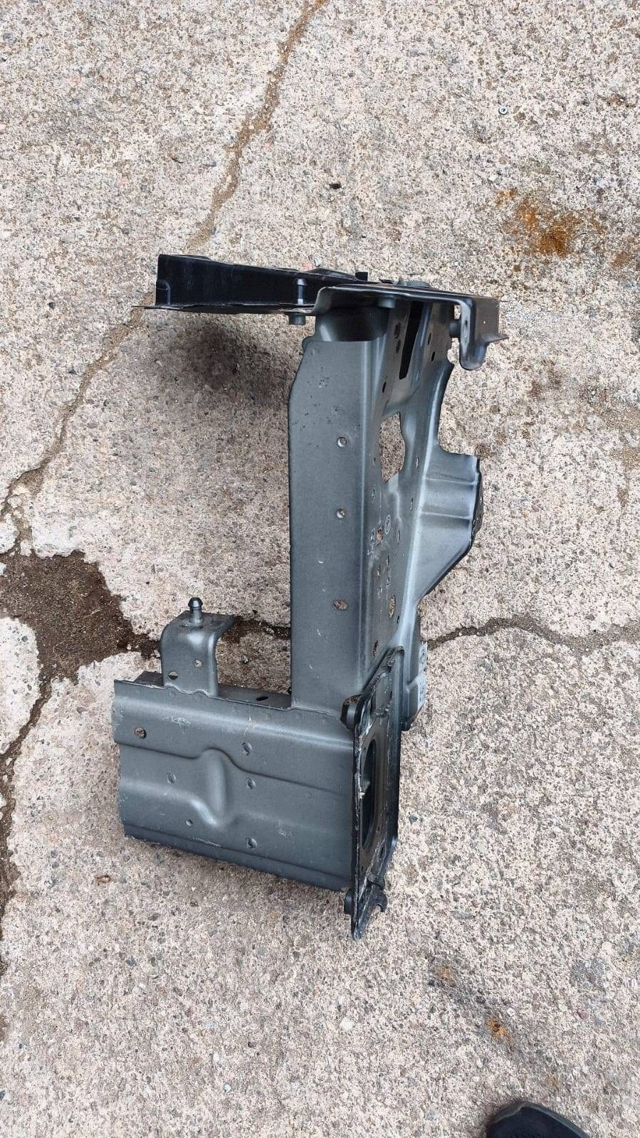 Inna part bodywork quarter placement front side left Mazda CX-60