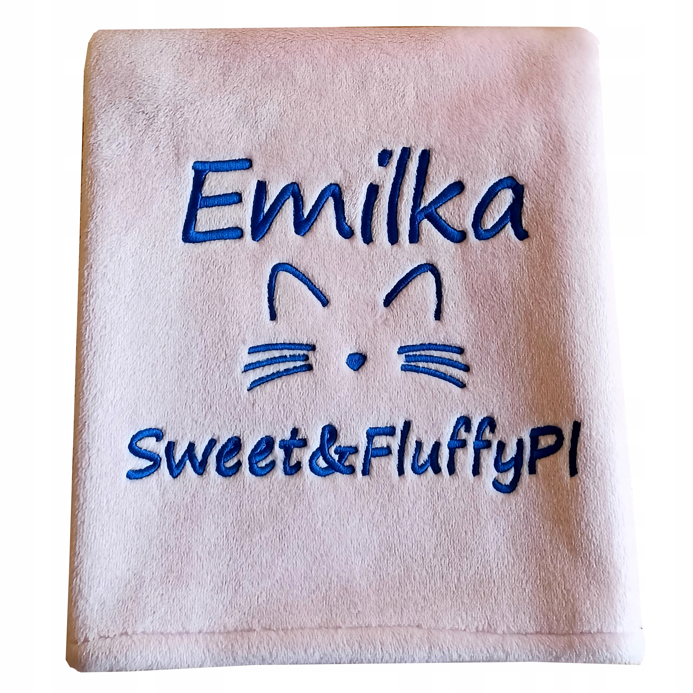 Levně Dárek pro kočky k Vánocům Deka Koc tlustá teplá se jménem