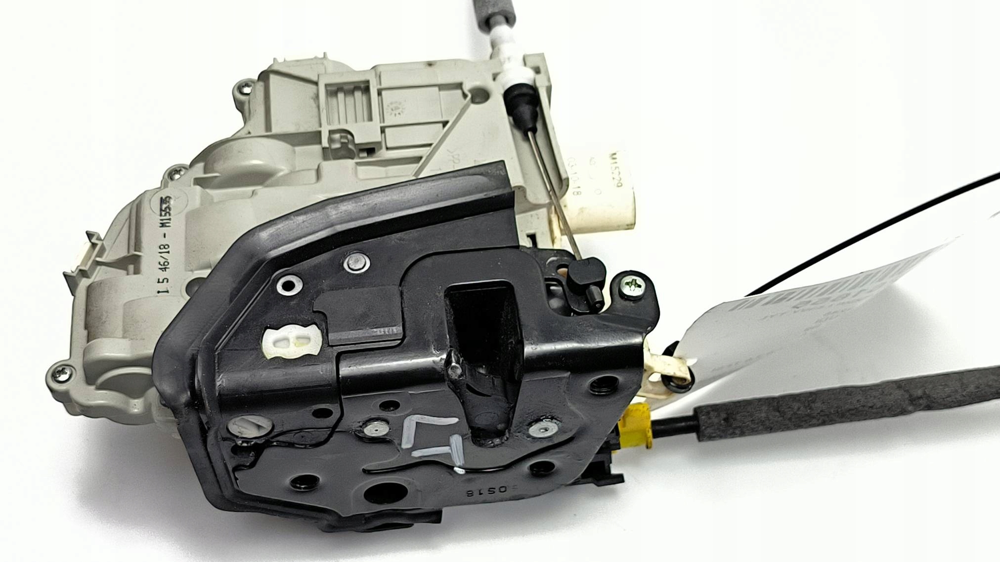 lock door left rear part 4G0839015F AUDI A4 B9 S-LINE
