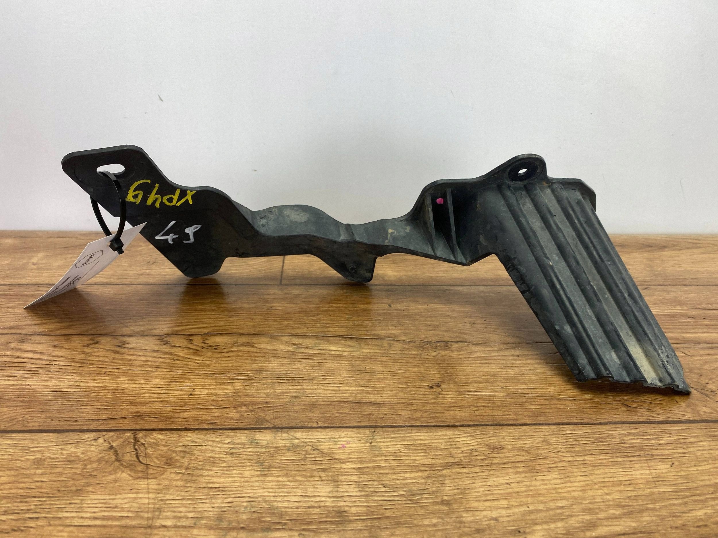 cover front chassis Ford Escape IV 2020+