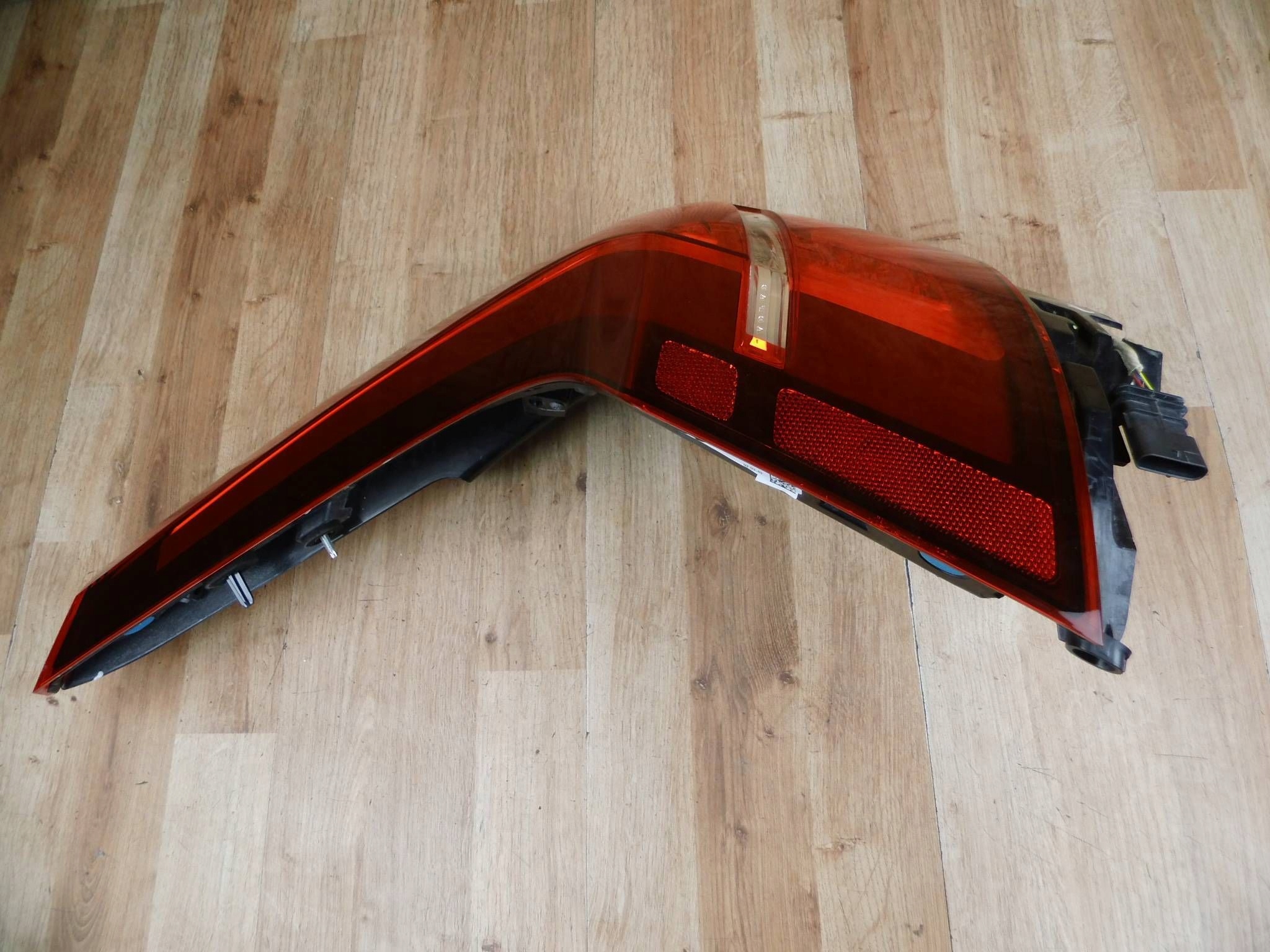 Volvo V60 2018+ light left rear part rear left 32291358