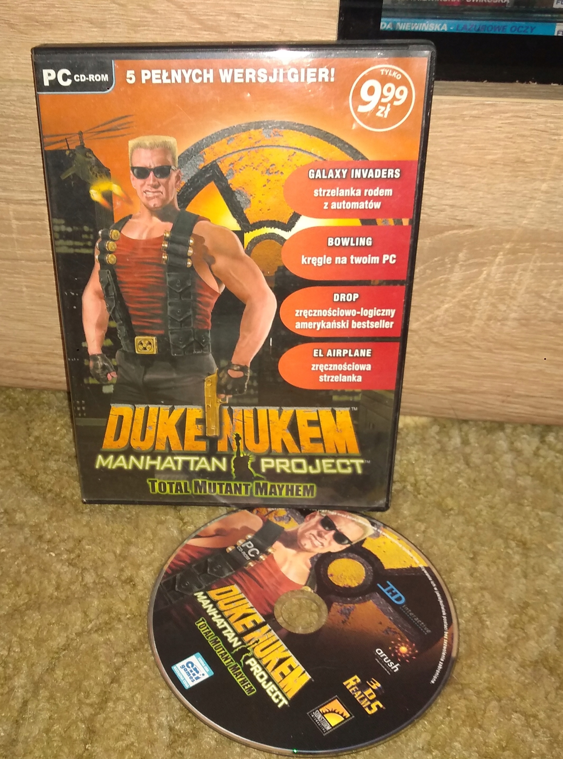 DUKE NUKEM MANHATTAN PROJECT/ BOWLING / GALAXY INVADERS / PC / ANG / 2+/6
