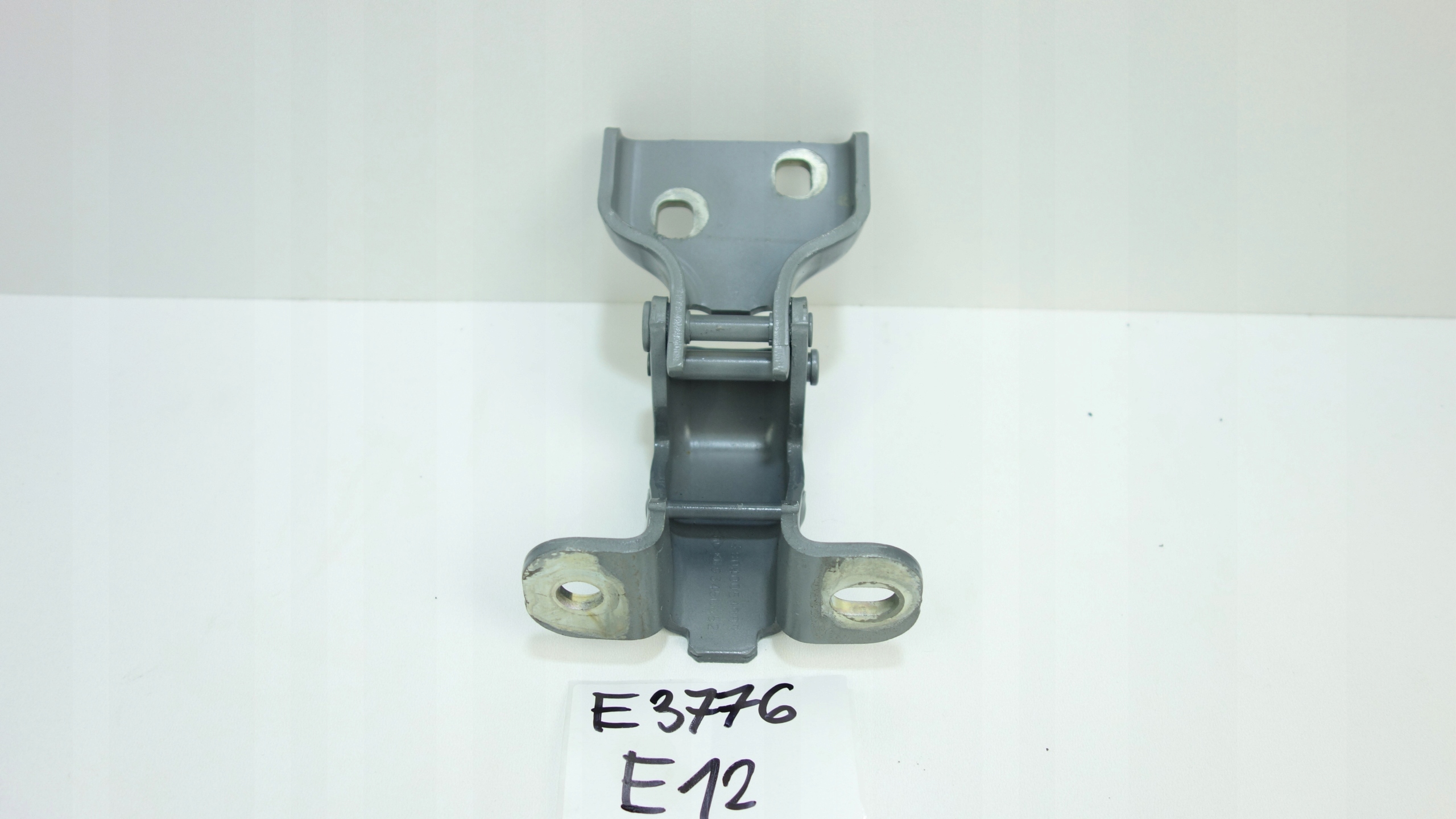 hinge door right front RENAULT TRAFIC III 14- 804005400R