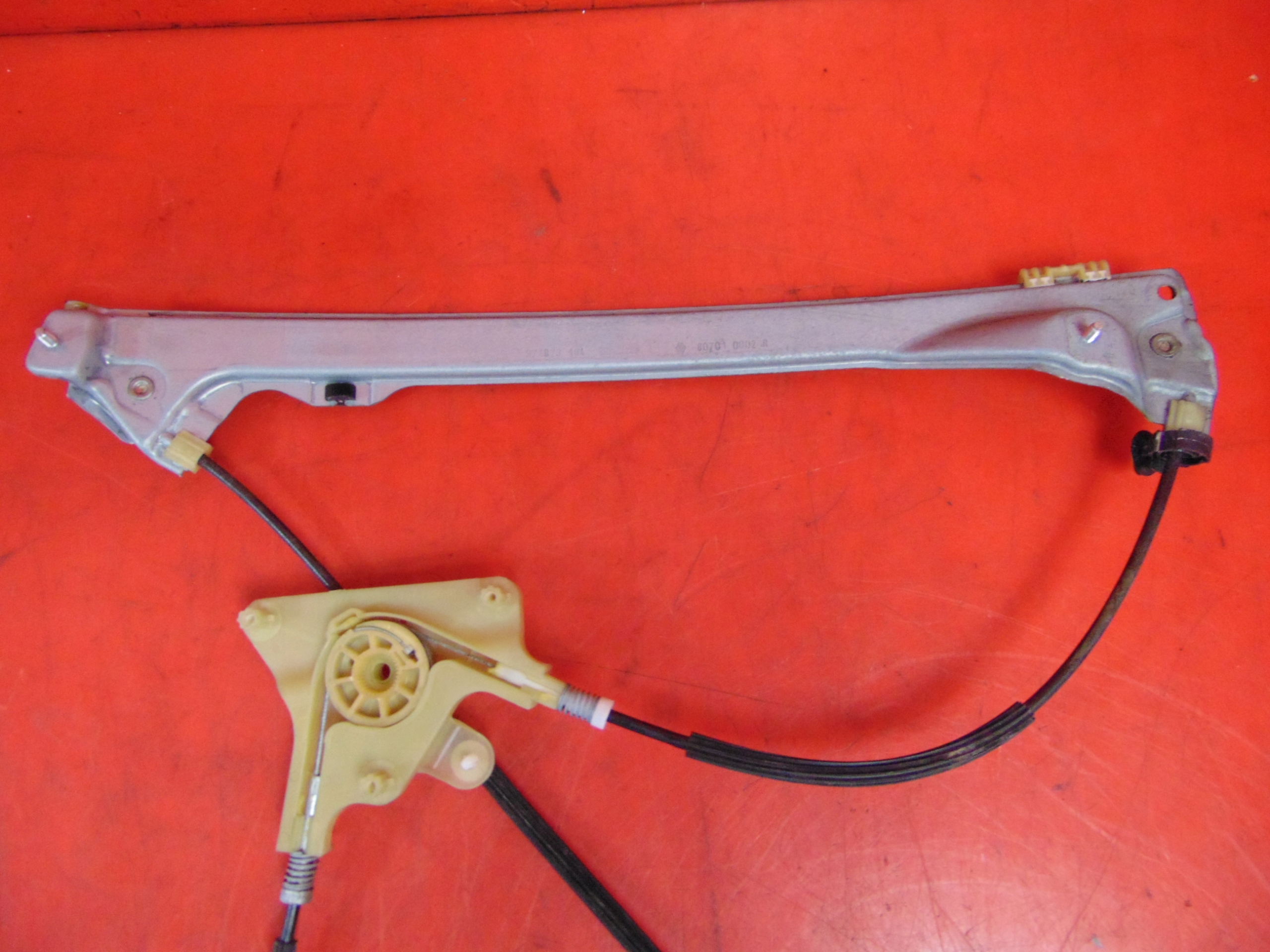 RENAULT LAGUNA III 3 mechanism window regulator left front 807010002R