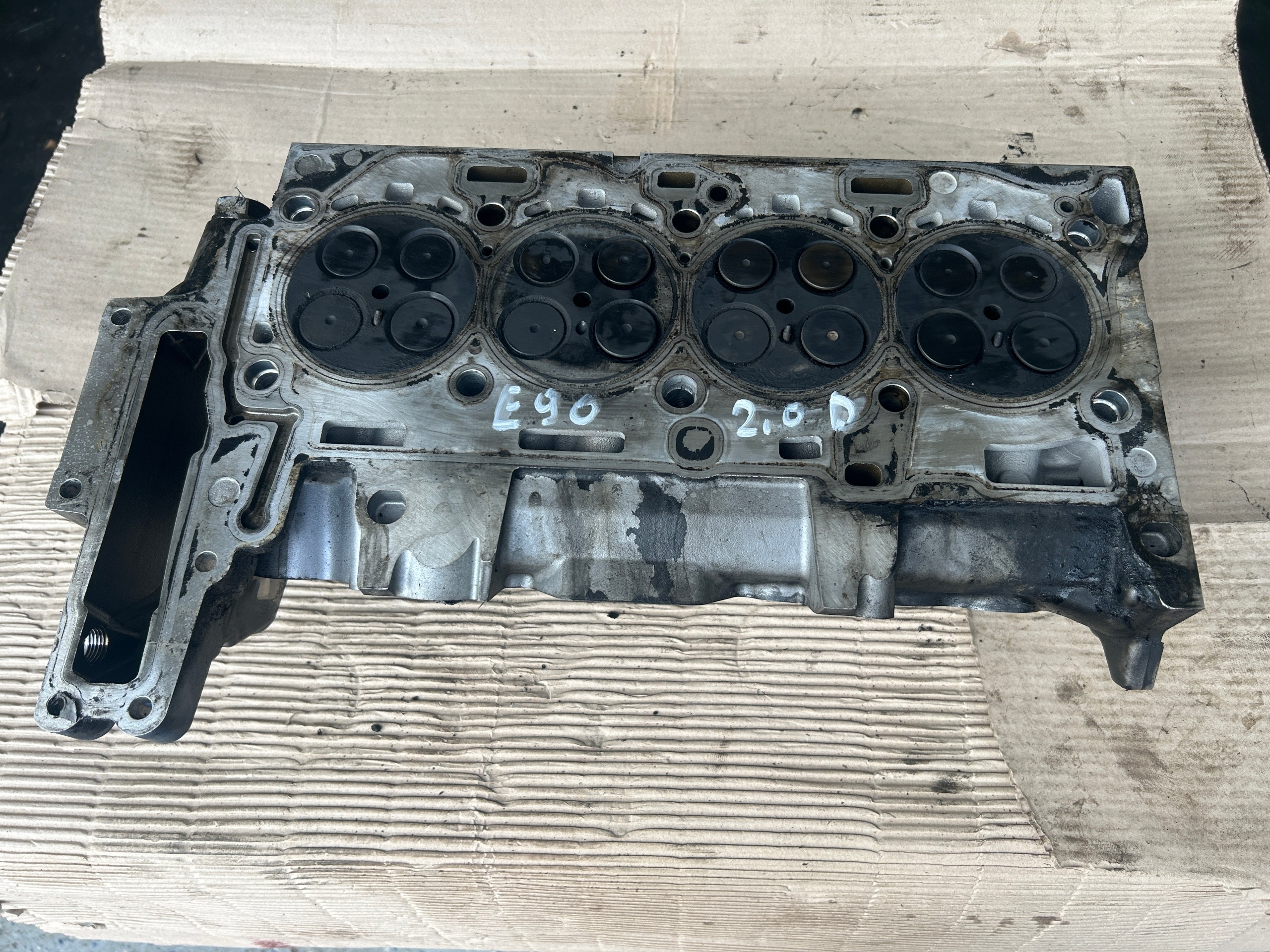 BMW E90 177 KM 2,0 D N47D20C head. complete 779767807