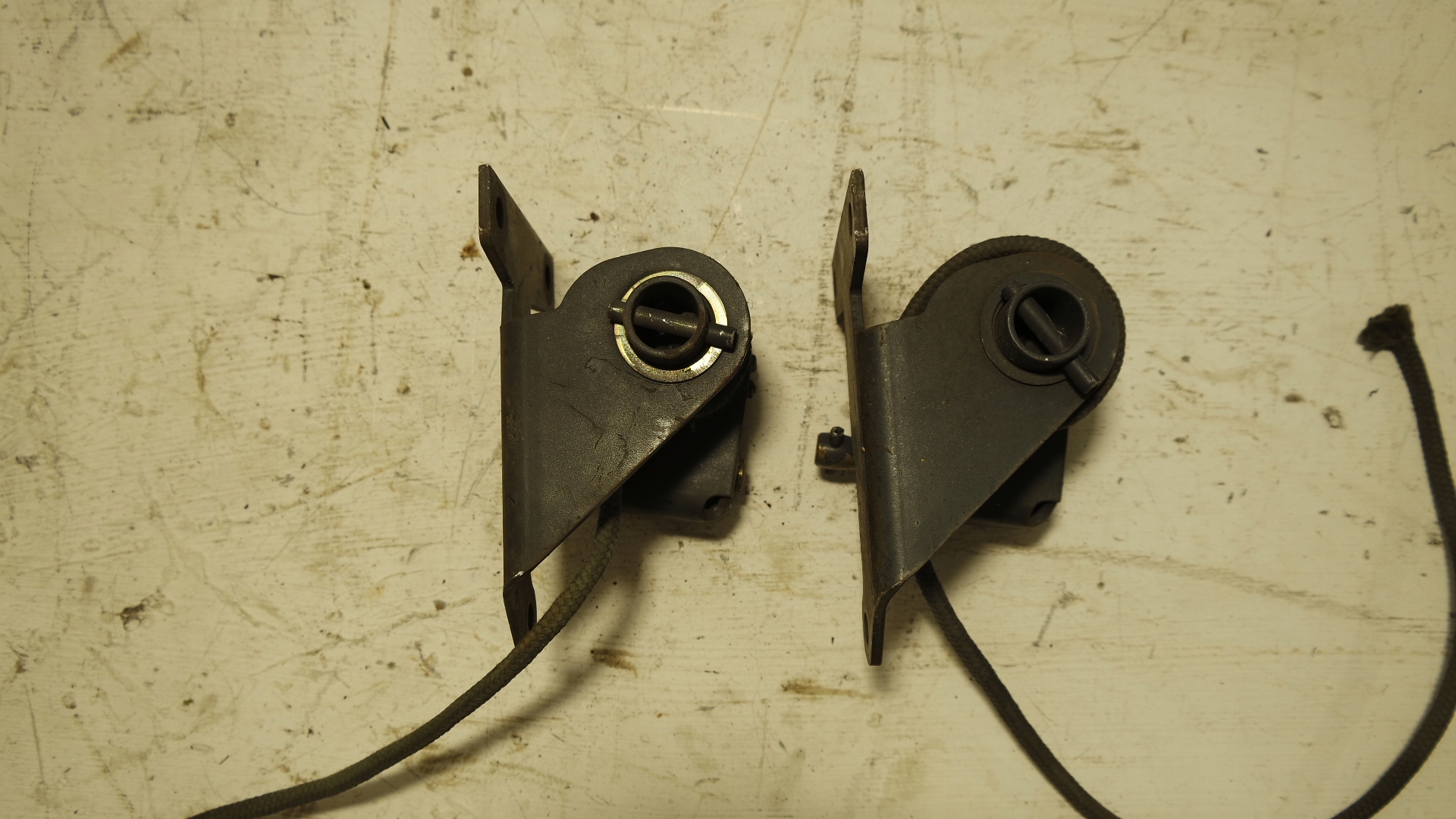 WINDA KOŁA ZAPASOWEGO Typ samochodu Samochody osobowe Samochody dostawcze