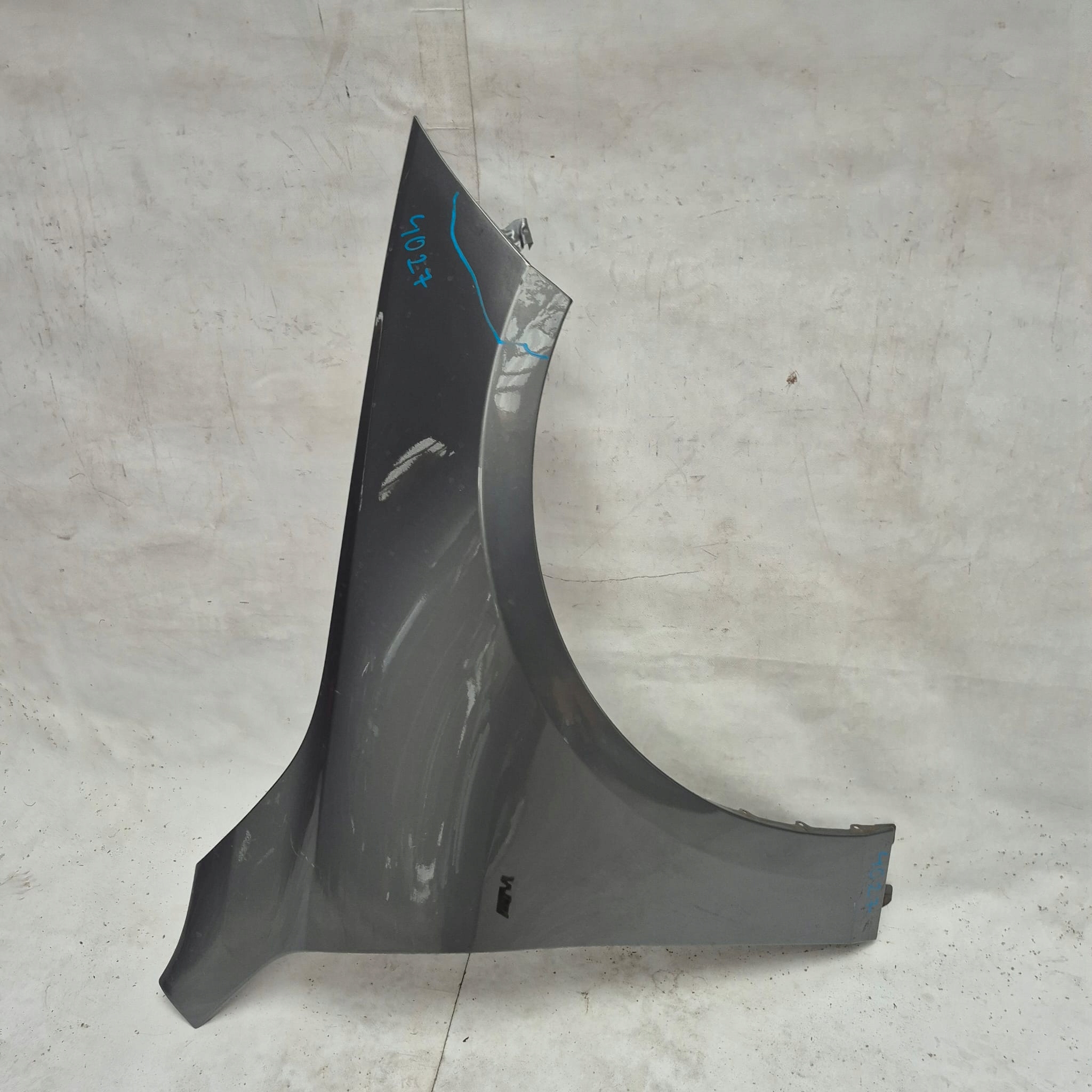BMW 1 F40 19- fender right front front