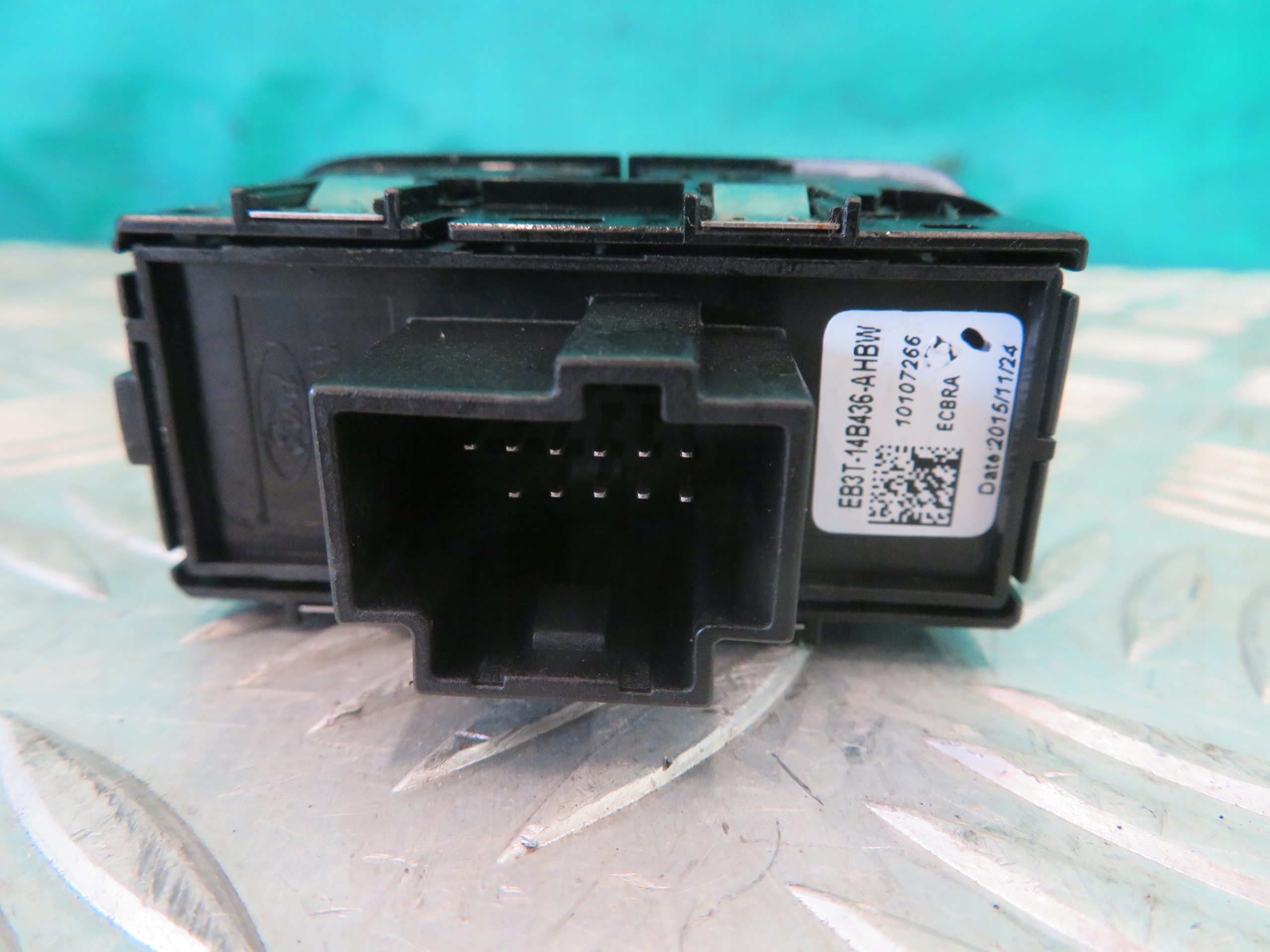 switch PANEL ESP FORD RANGER IV 16R