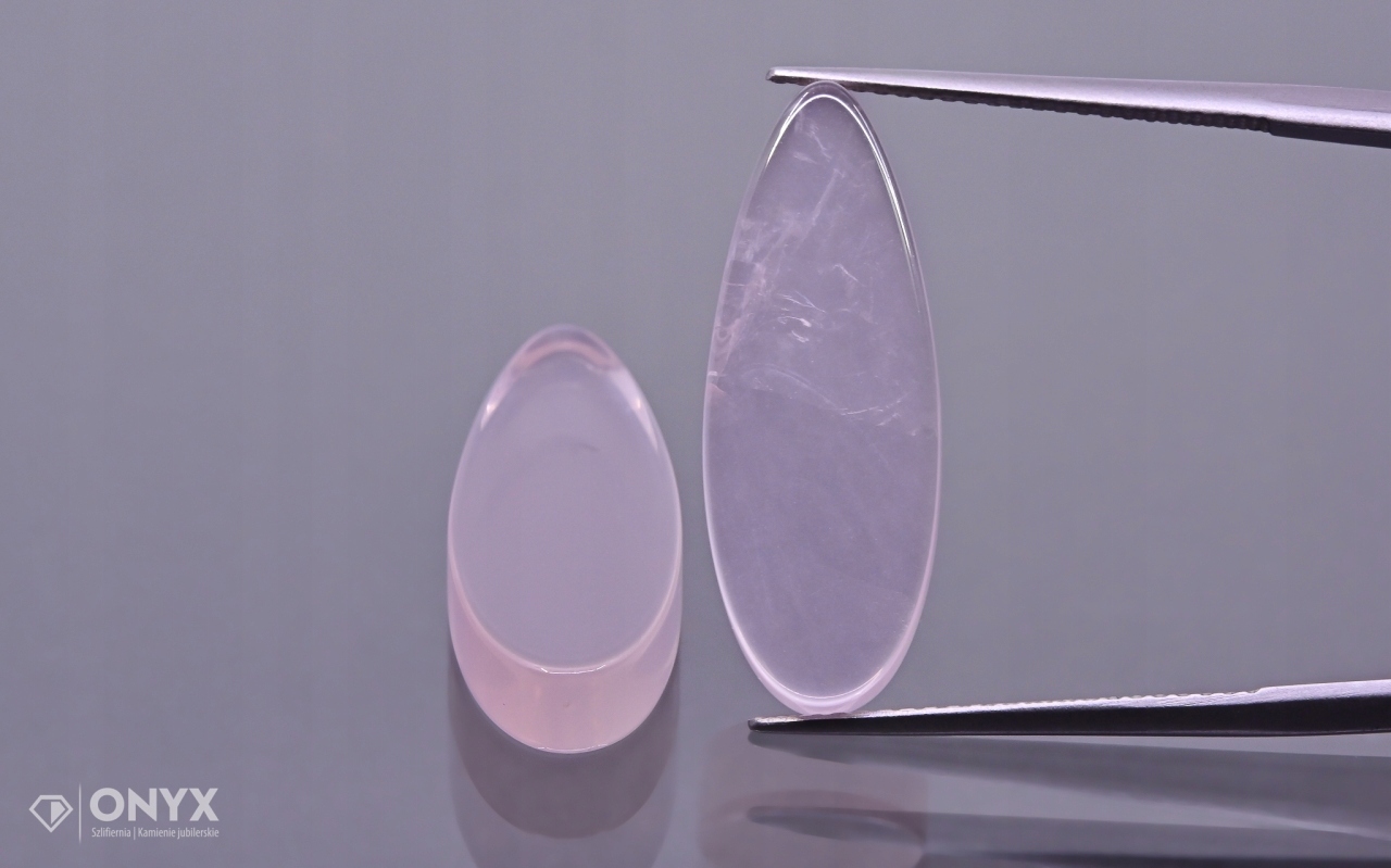 Křemen růžový mělký Para slza 26x9 mm