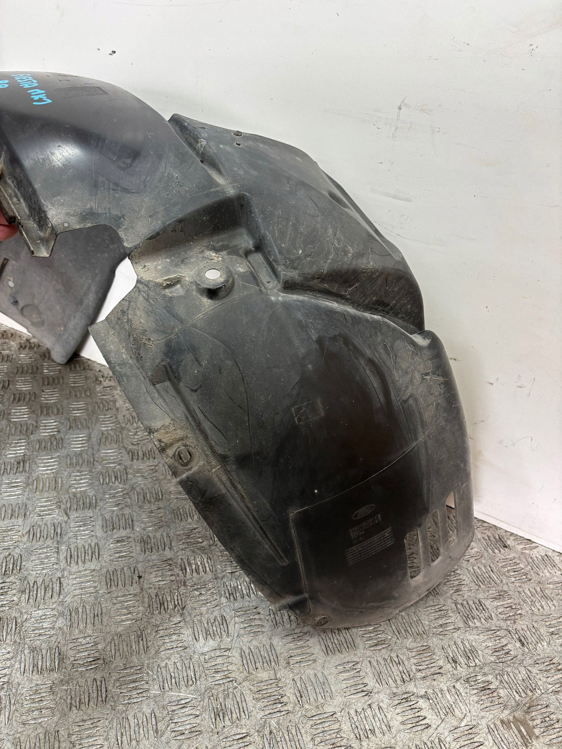 mudguard front front right FORD FIESTA MK7 09- 8A6116114AD