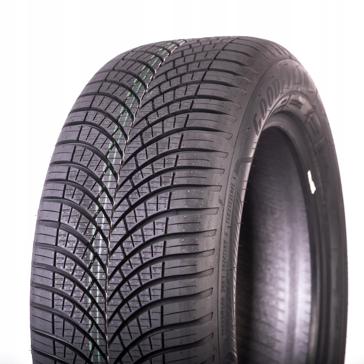 

4x Opony 225/60R17 Goodyear Vector 4Seasons G3 Suv