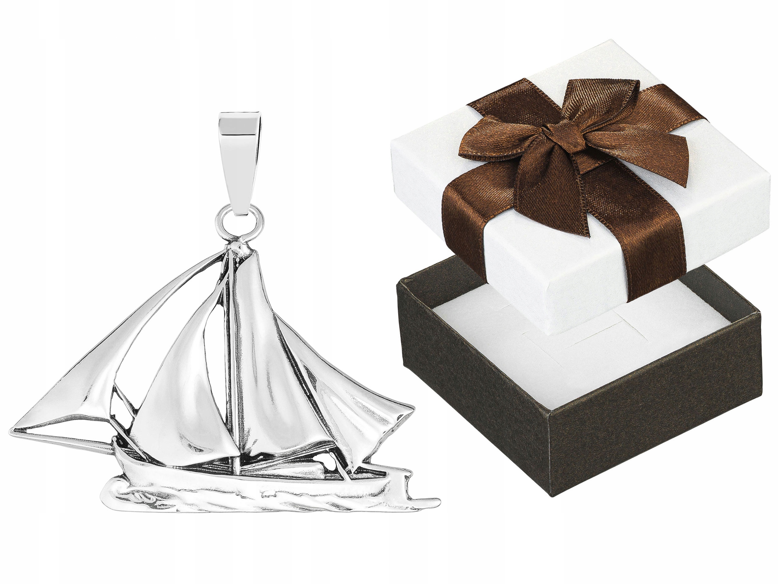 Velký stříbrný přívěsek Jachta Oxidovaný Přívěsek Loď Plachetnice Stříbro 925