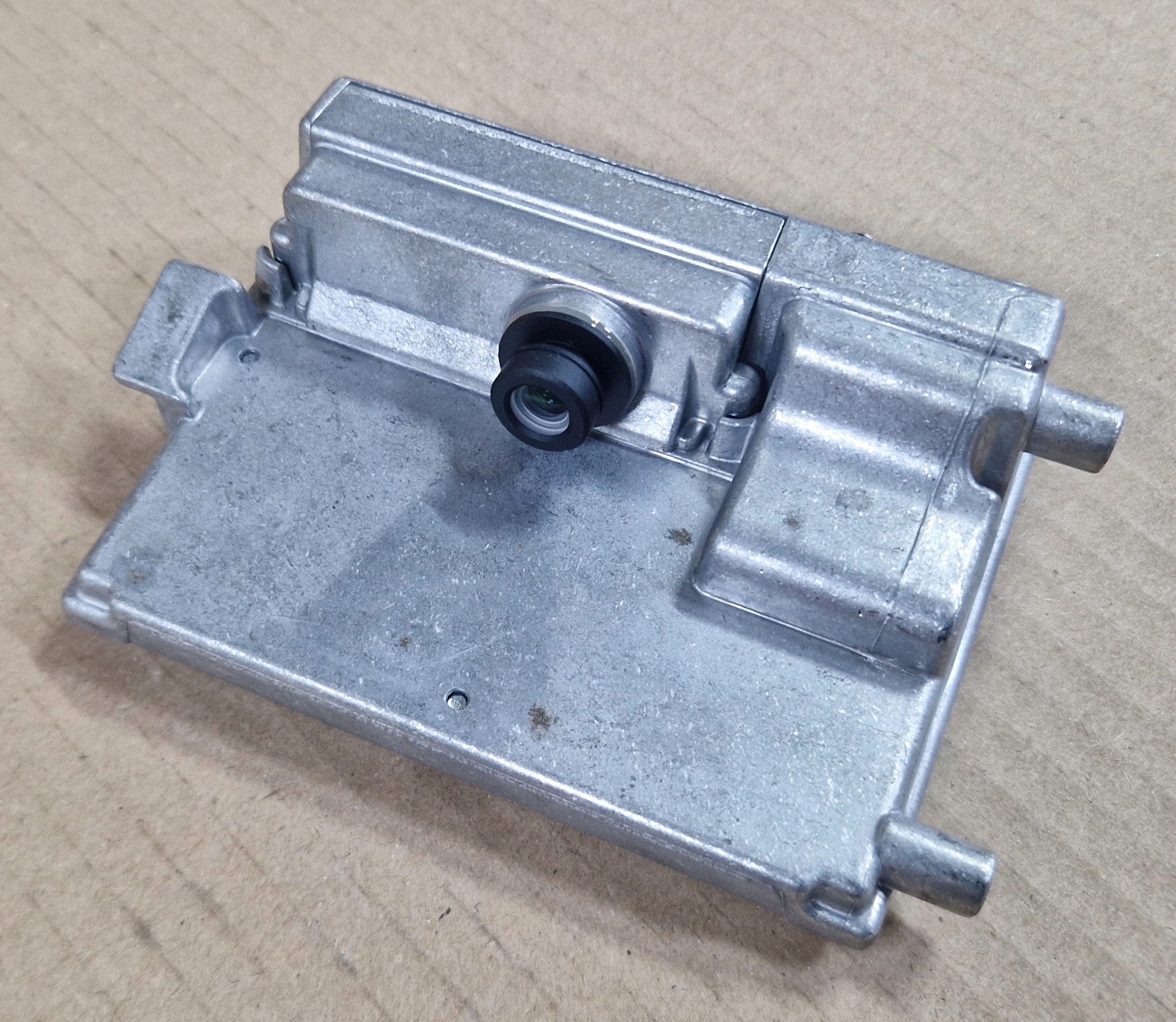 KAMERA front 2Q0980653C VW SKODA original