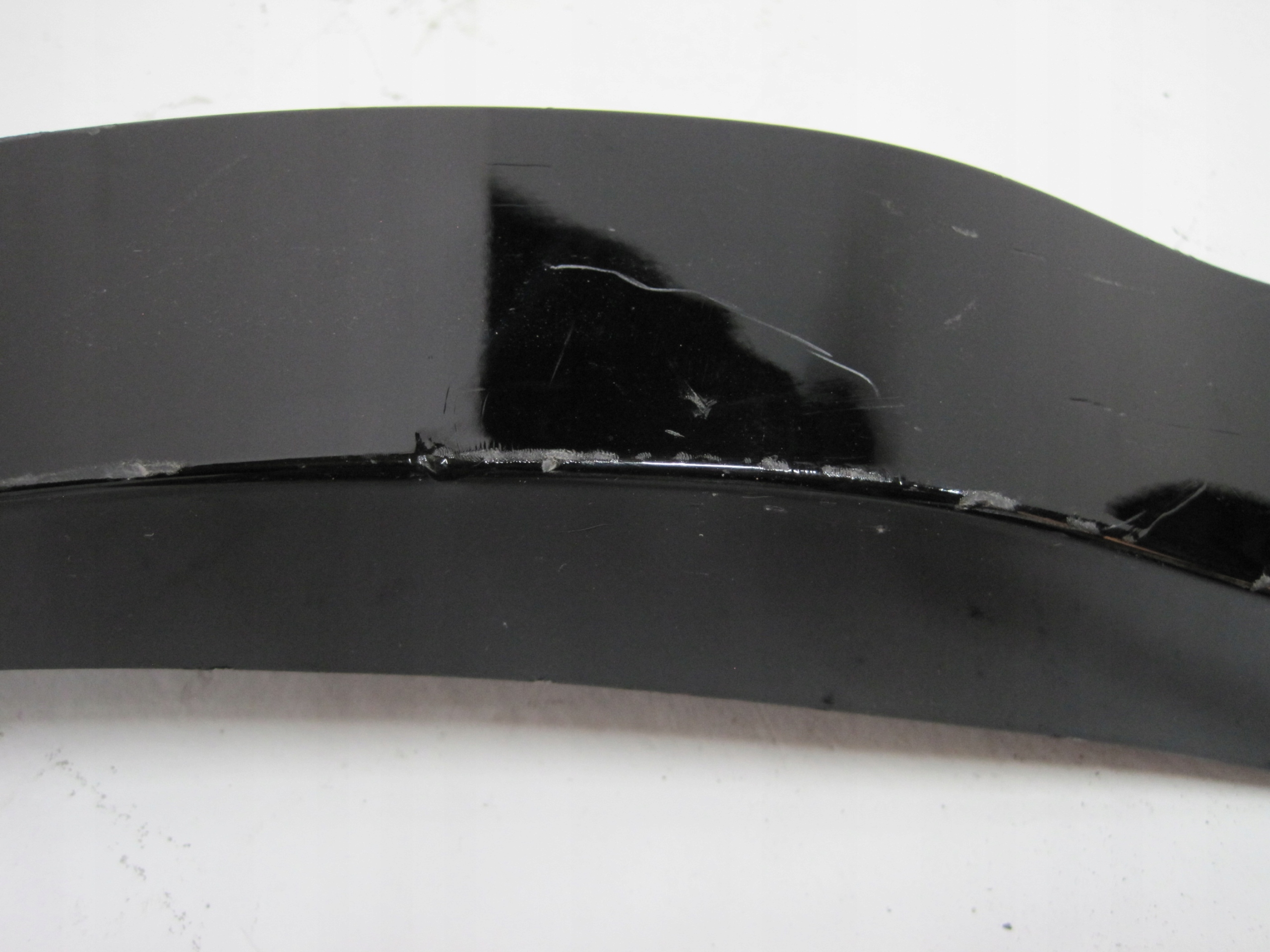 Blende Gehäuse Leiste Schutzleiste für Kotflügel rechts AUDI Q6 E TRON 85H853818G oder H